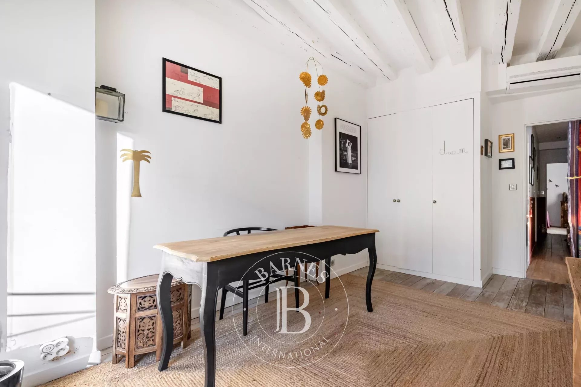 Daire Paris 3ème - picture 7