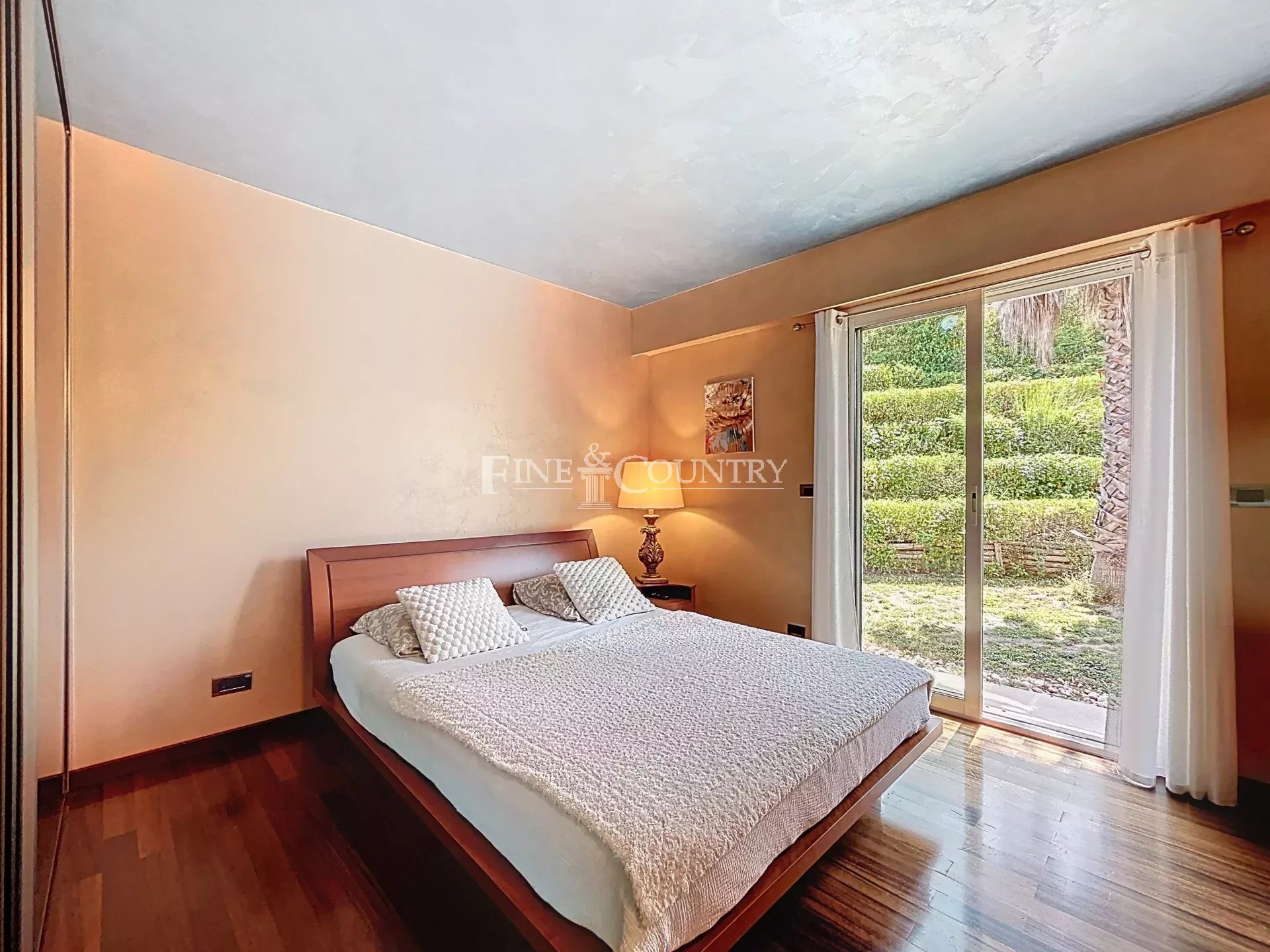 Photo of Villa for sale in Mandelieu in private domain with partial sea view