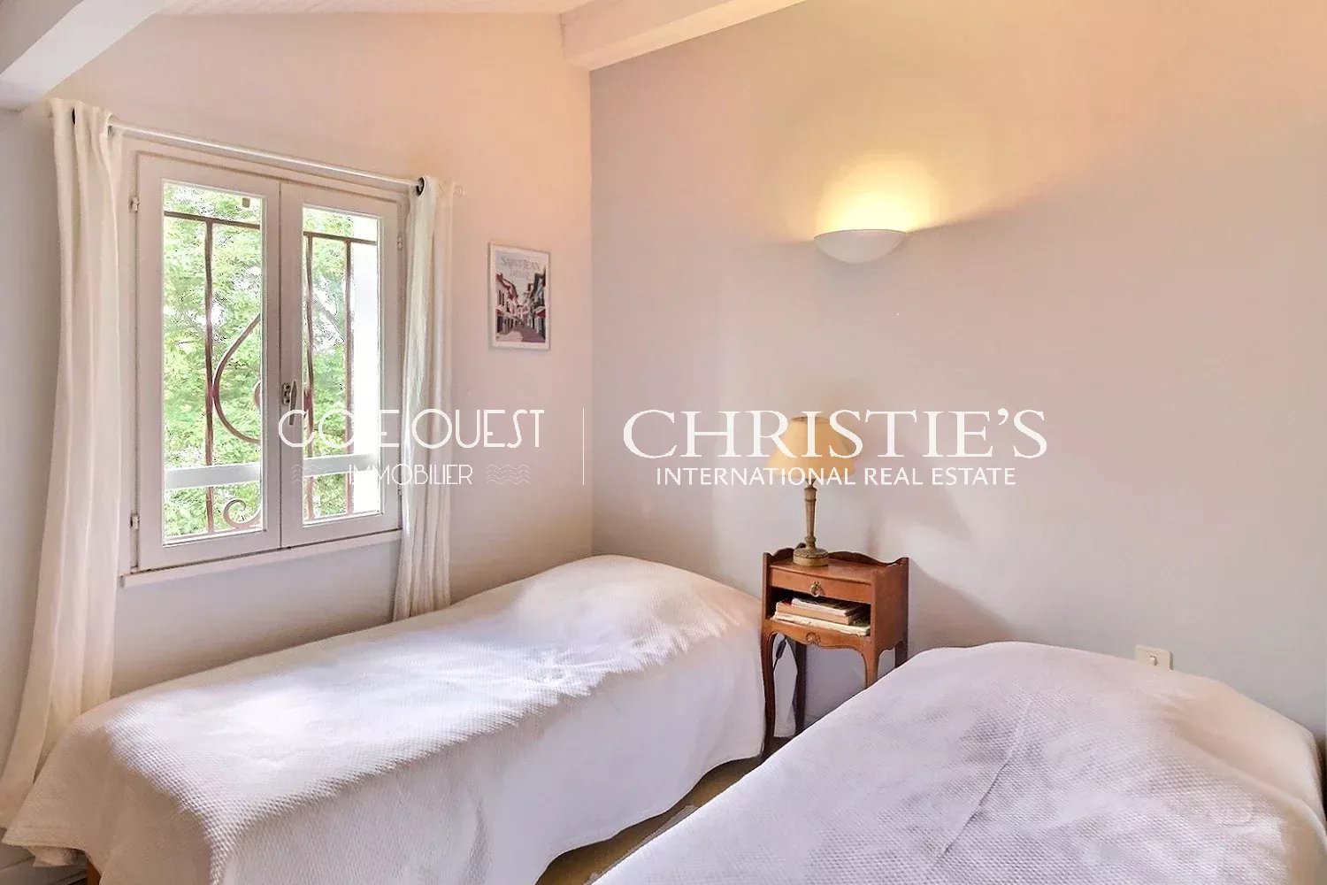 5 Bedroom Villa/Townhouse's Image 7