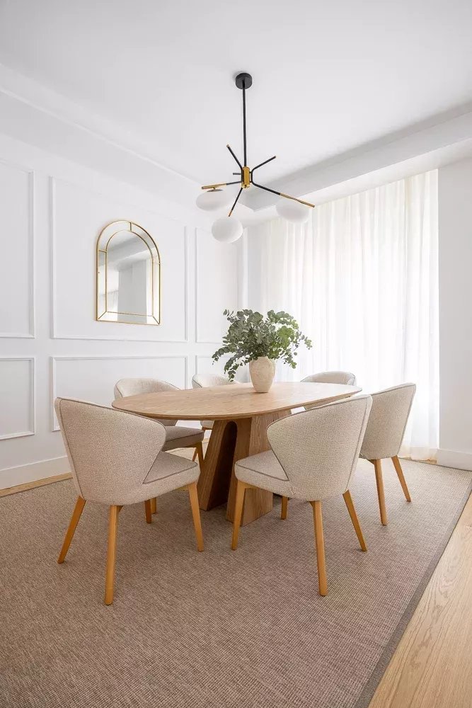 Fully Renovated Apartment in the Heart of Salamanca - picture 8