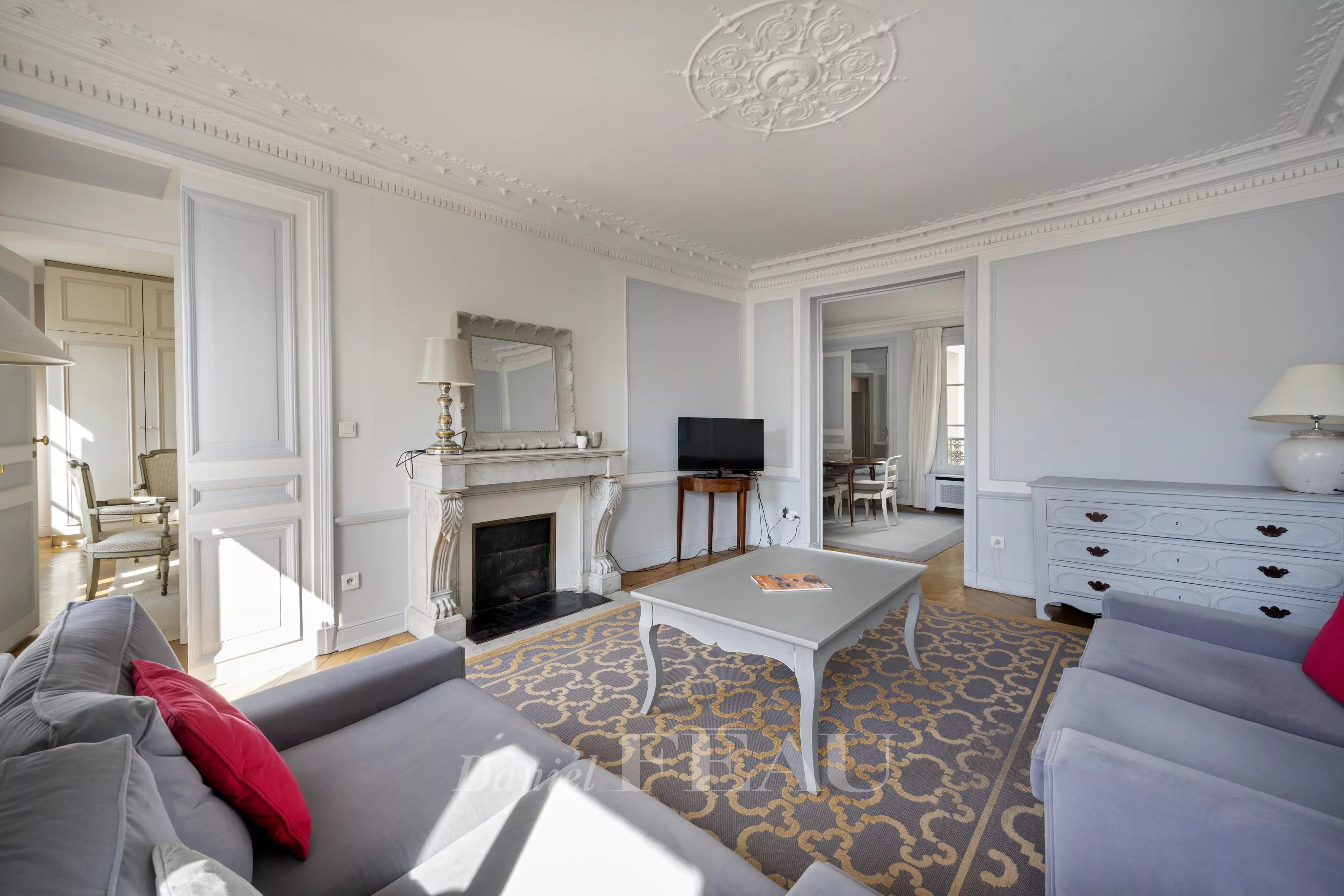 Sale Apartment Paris 6th