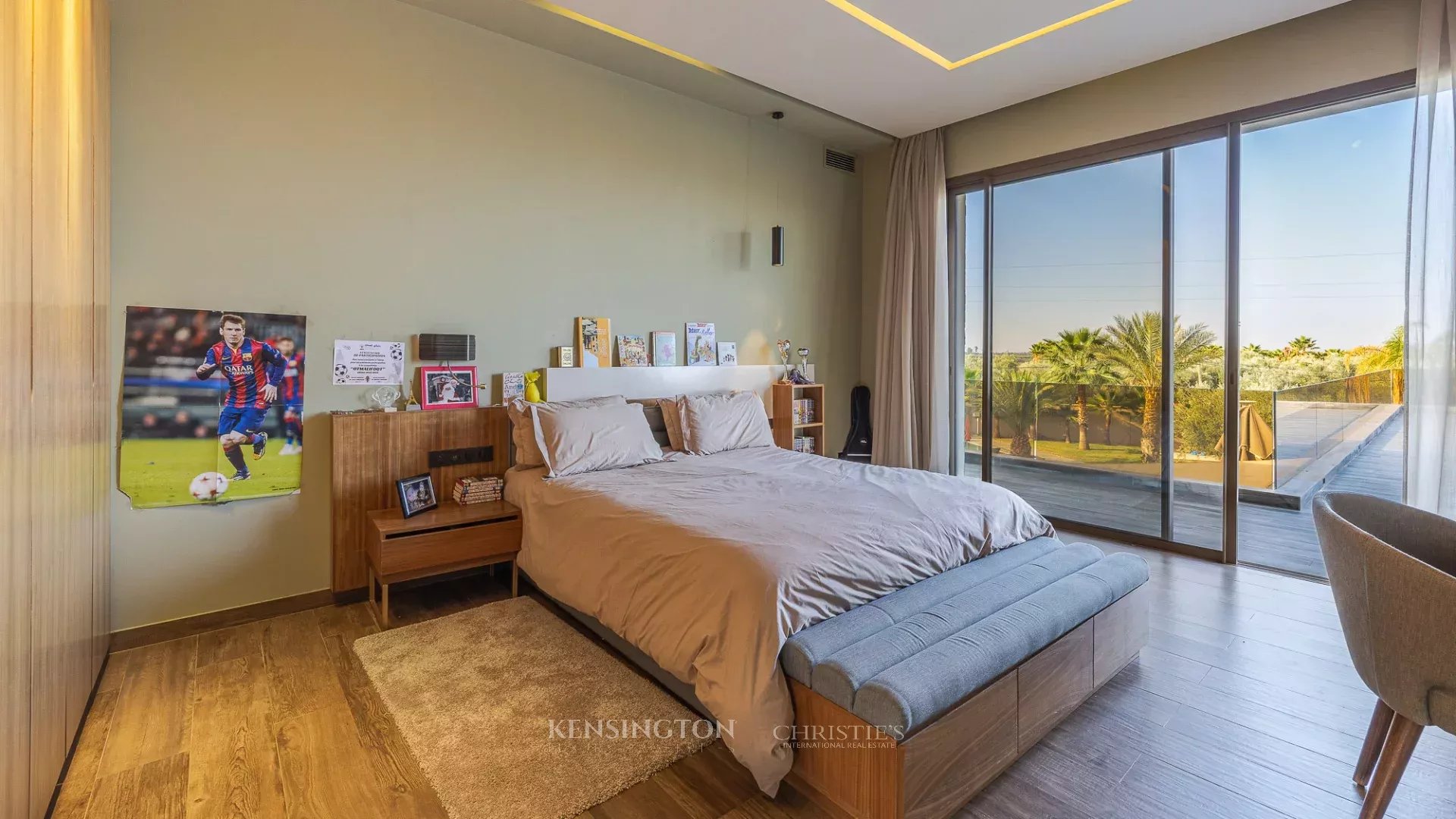 5 Bedroom Villa/Townhouse's Image 32