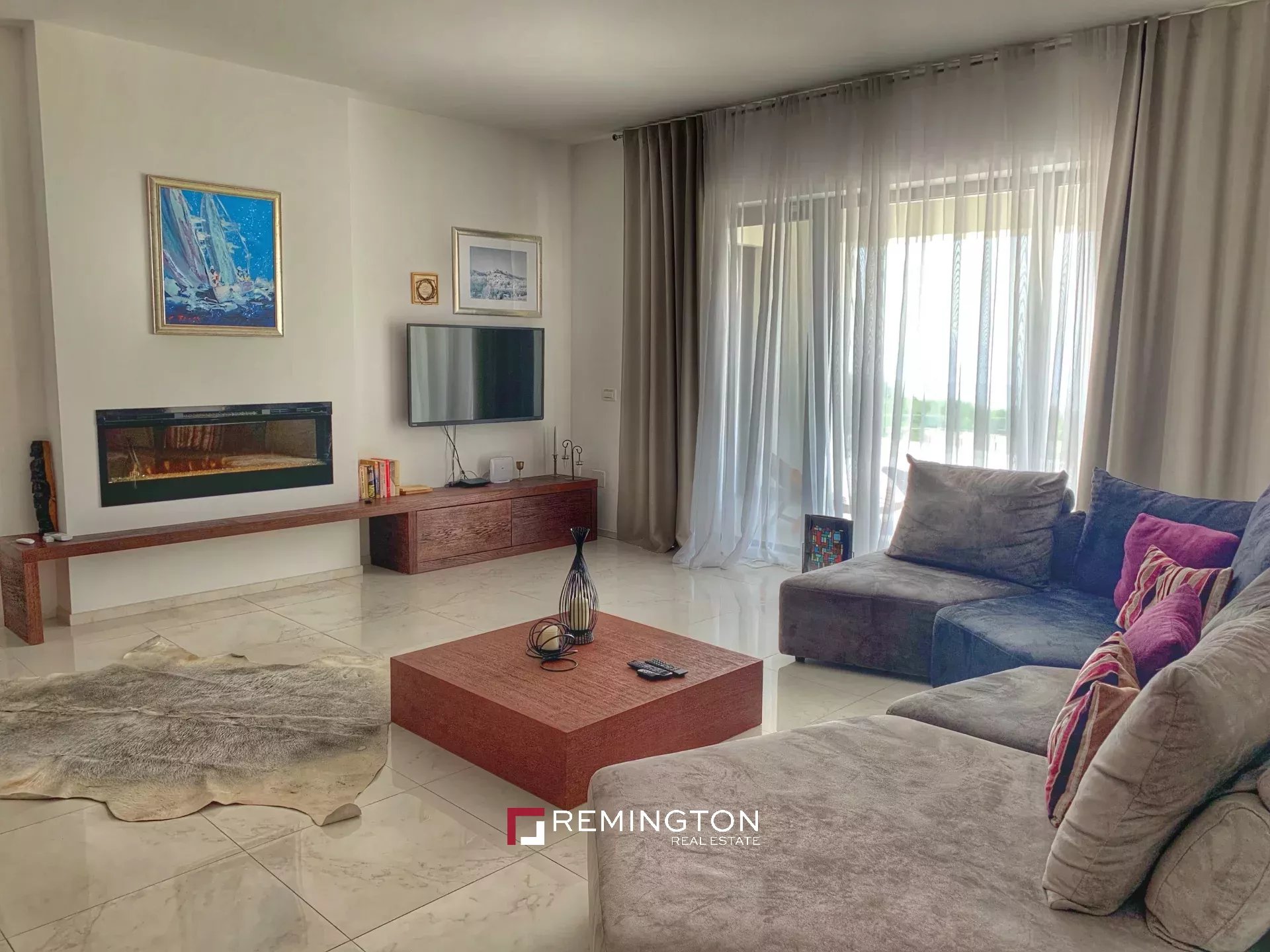 6 Bedroom Villa/Townhouse's Image 23