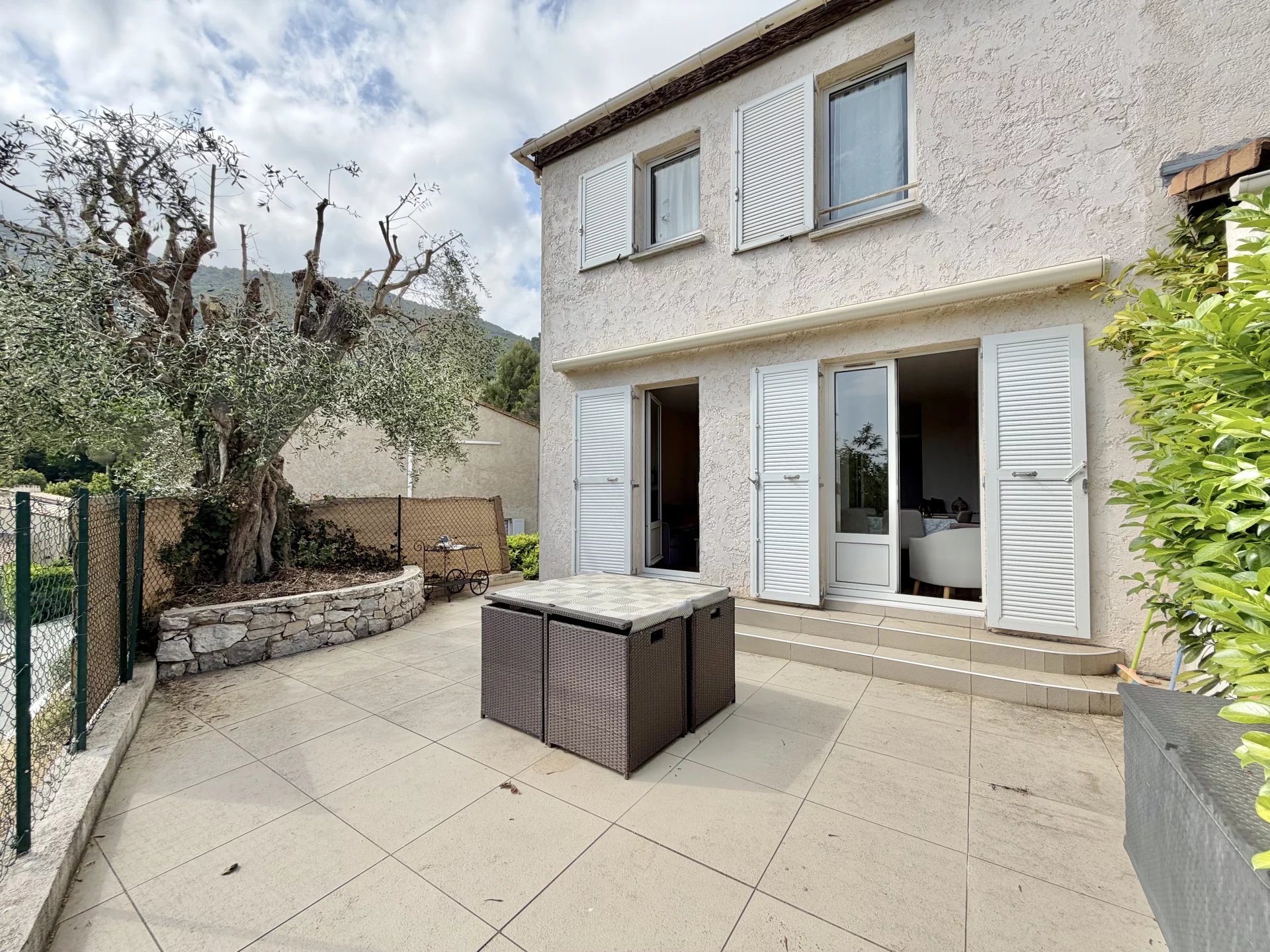 Sale House Vence Sainte-Colombe