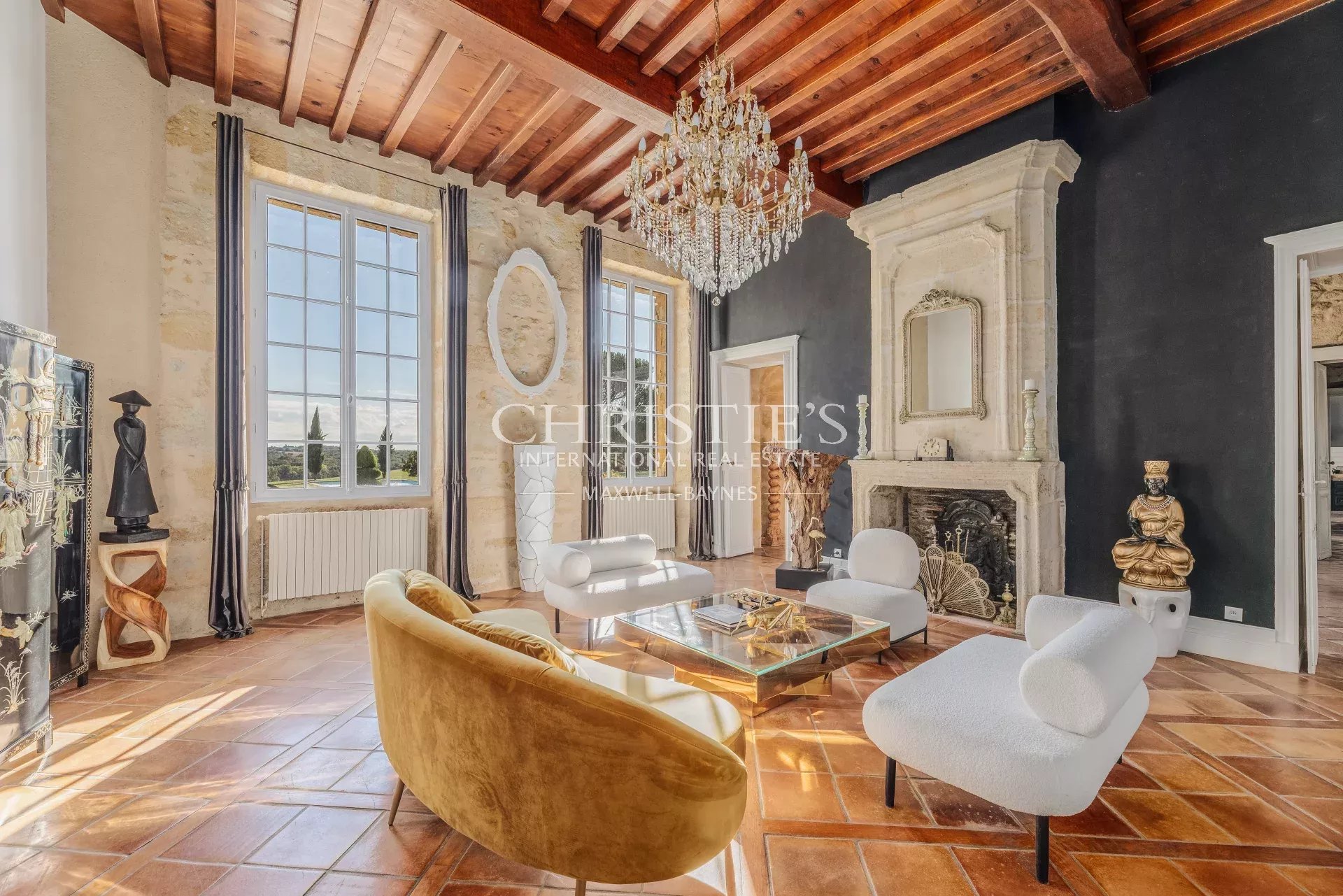 9 Bedroom Chateau's Image 7