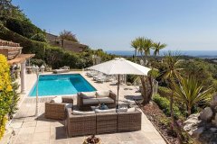 Charming Villa for sale in Vence with Panoramic Views — photo 1 of 7