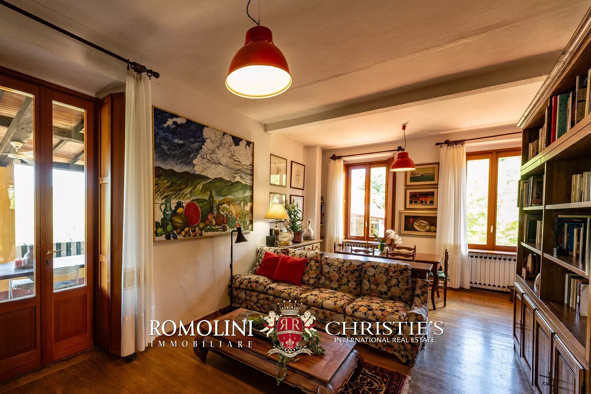 9 Bedroom Villa/Townhouse's Image 54