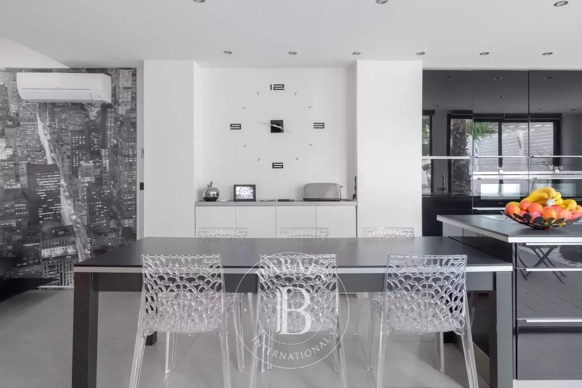 Ev Marseille 8ème - picture 5