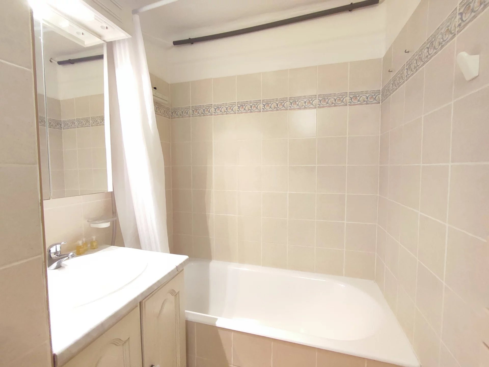 Sale Apartment Le Lavandou