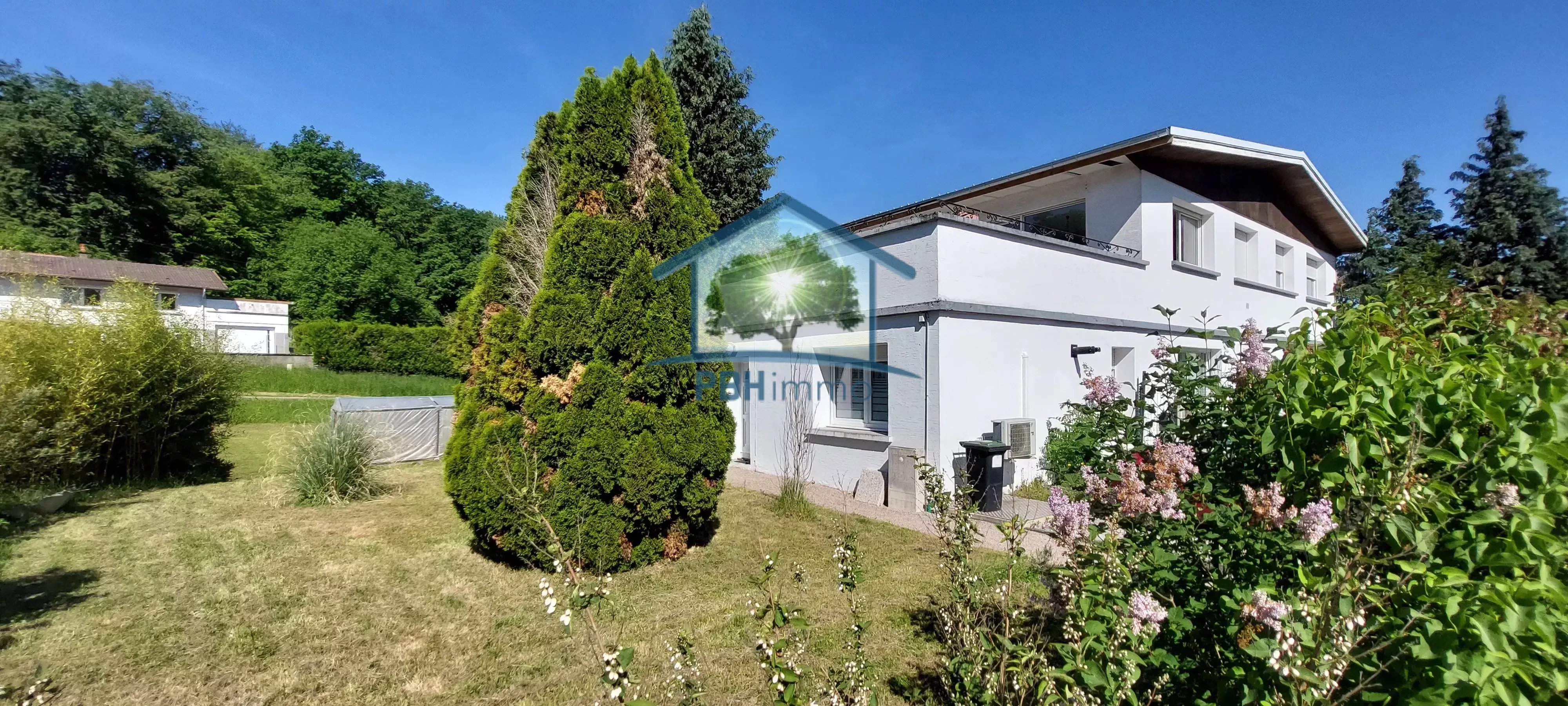NOMEXY (88) - Ensemble immobilier 8 pièces 241m2 avec sous-sol sur 9,08 ares