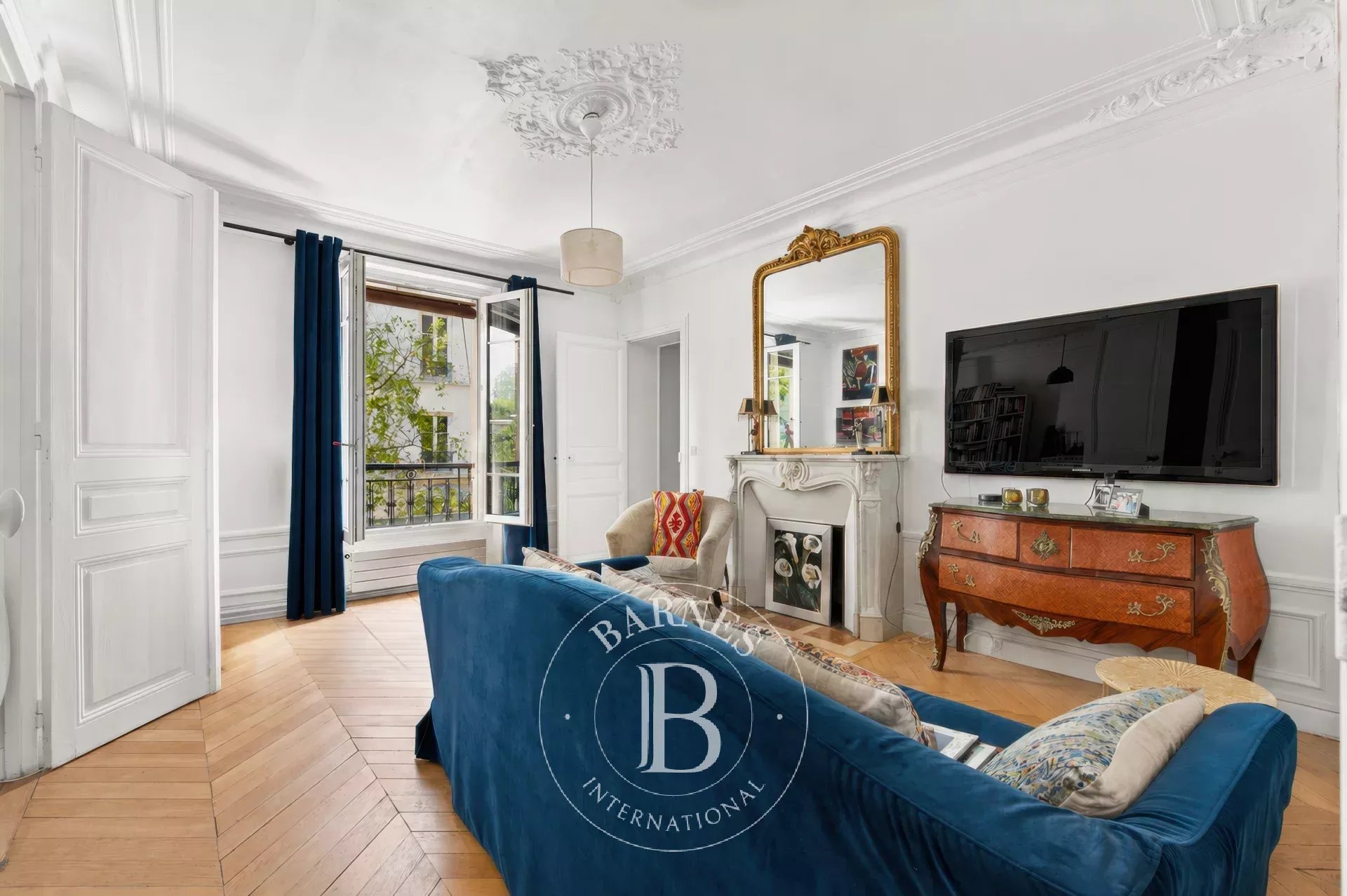 Apartment Paris 75005  -  ref 87177479 (picture 1)