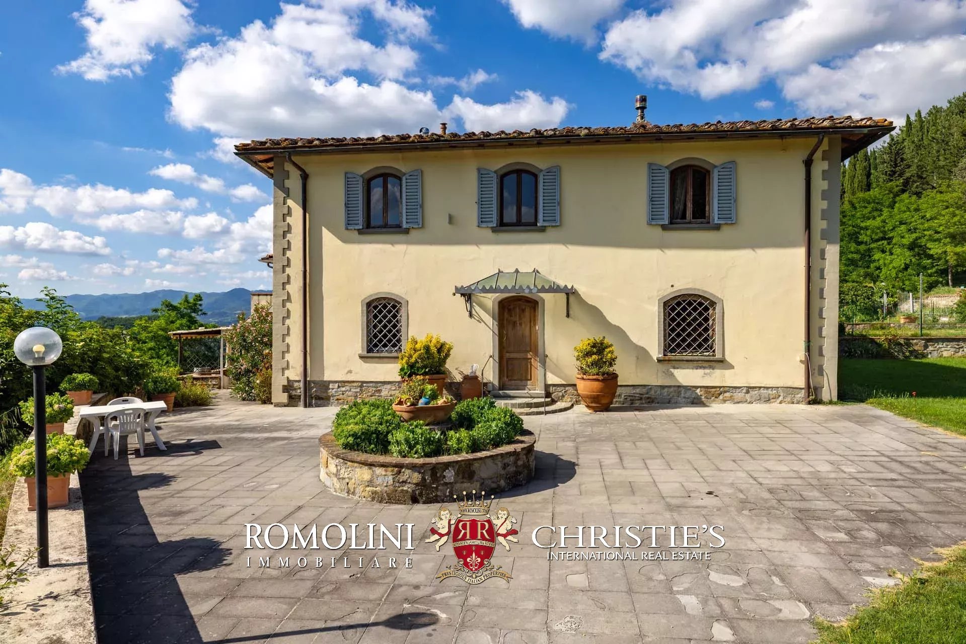 14 Bedroom Villa/Townhouse's Image 11