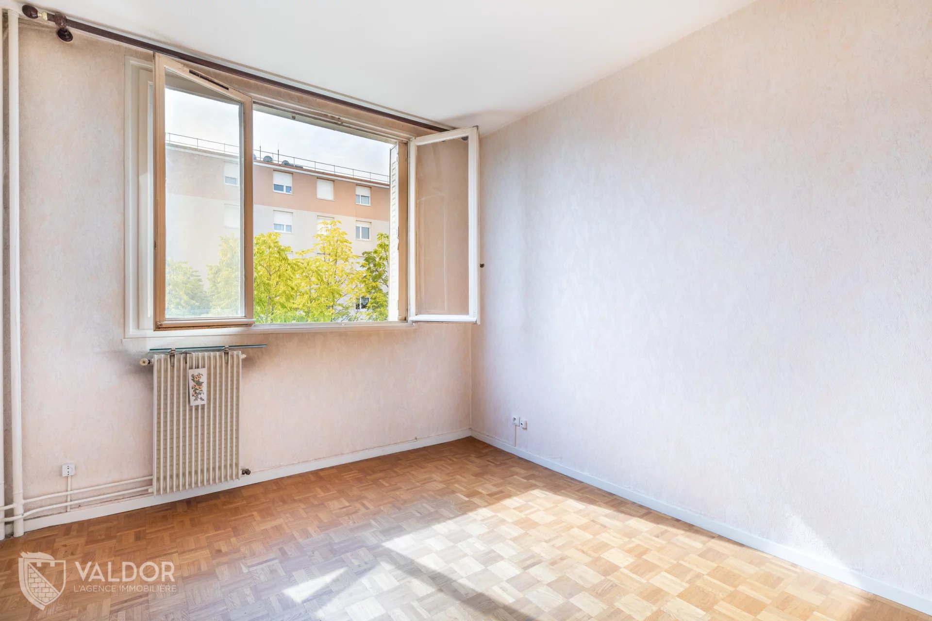 Appartement 3 pièces 69 m² avec balcon et cave