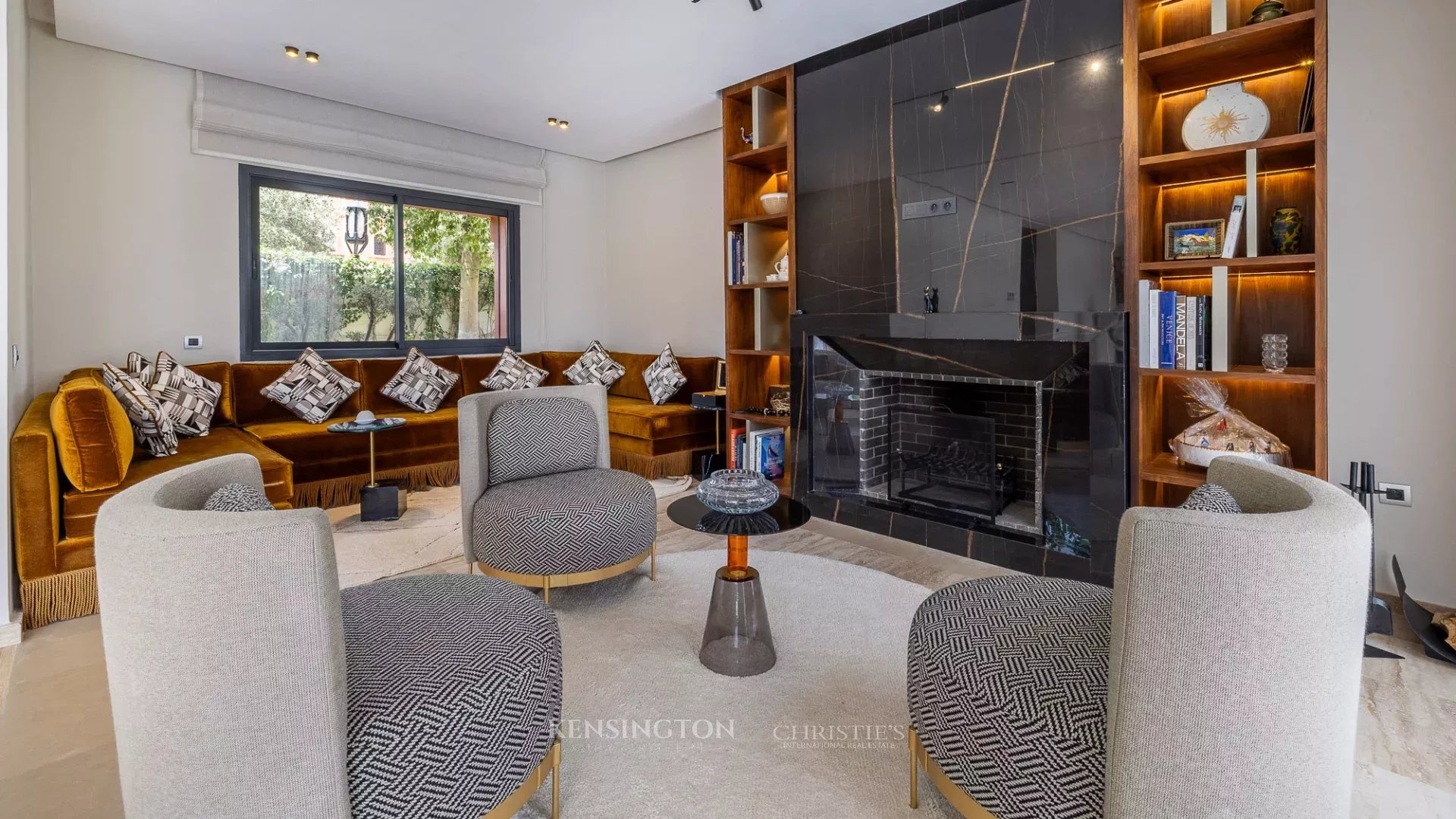 4 Bedroom Villa/Townhouse's Image 9