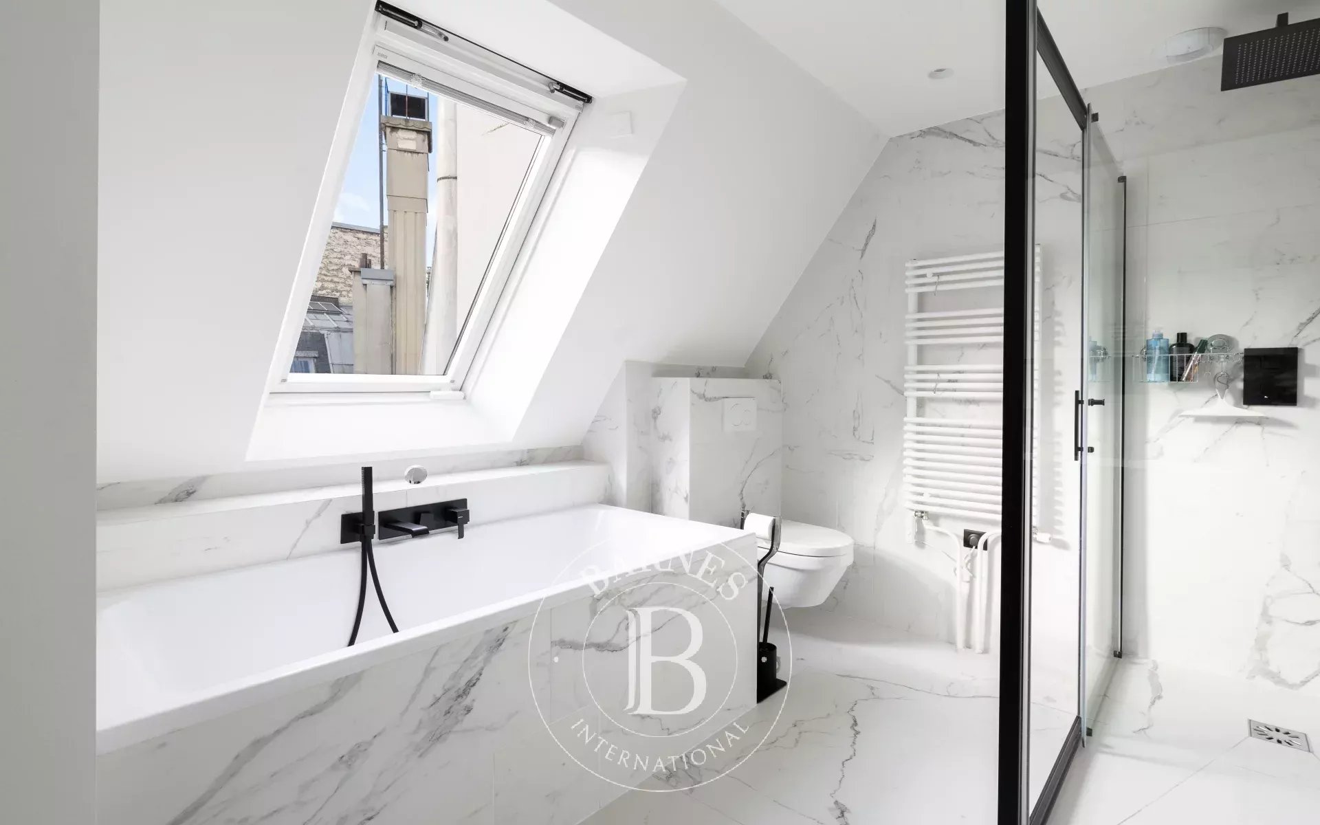 Paris 16 - Exclusive - Victor Hugo - Duplex apartment on top floors - 2/3 bedrooms - picture 10