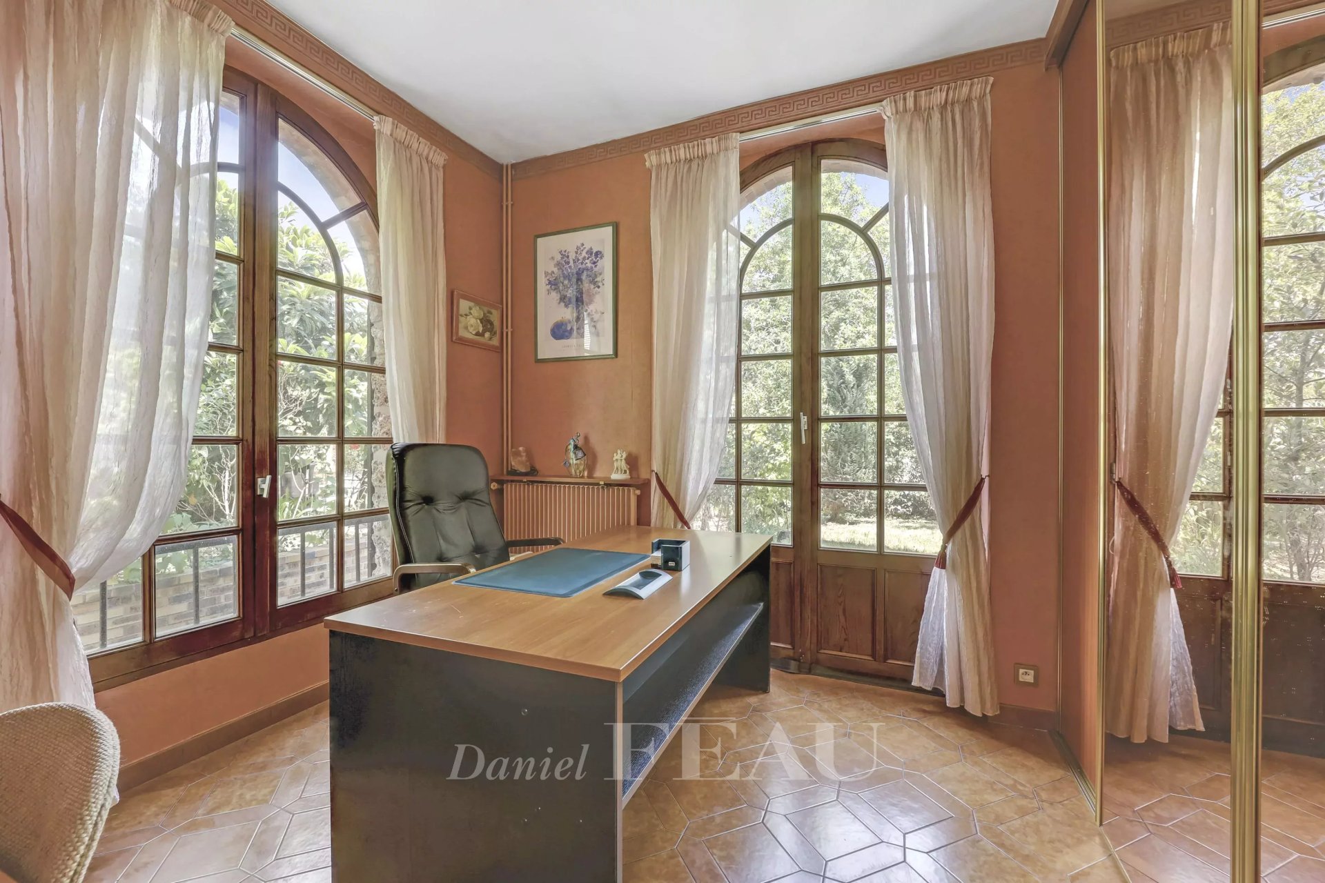 6 Bedroom Villa/Townhouse's Image 7