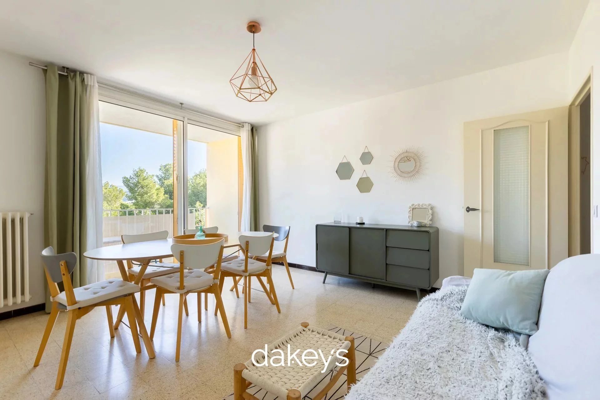 Agence immobilière de 