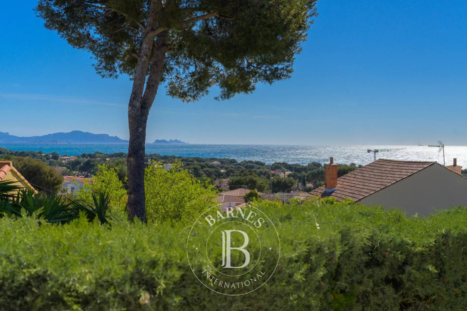 Villa Sausset-les-Pins - picture 7