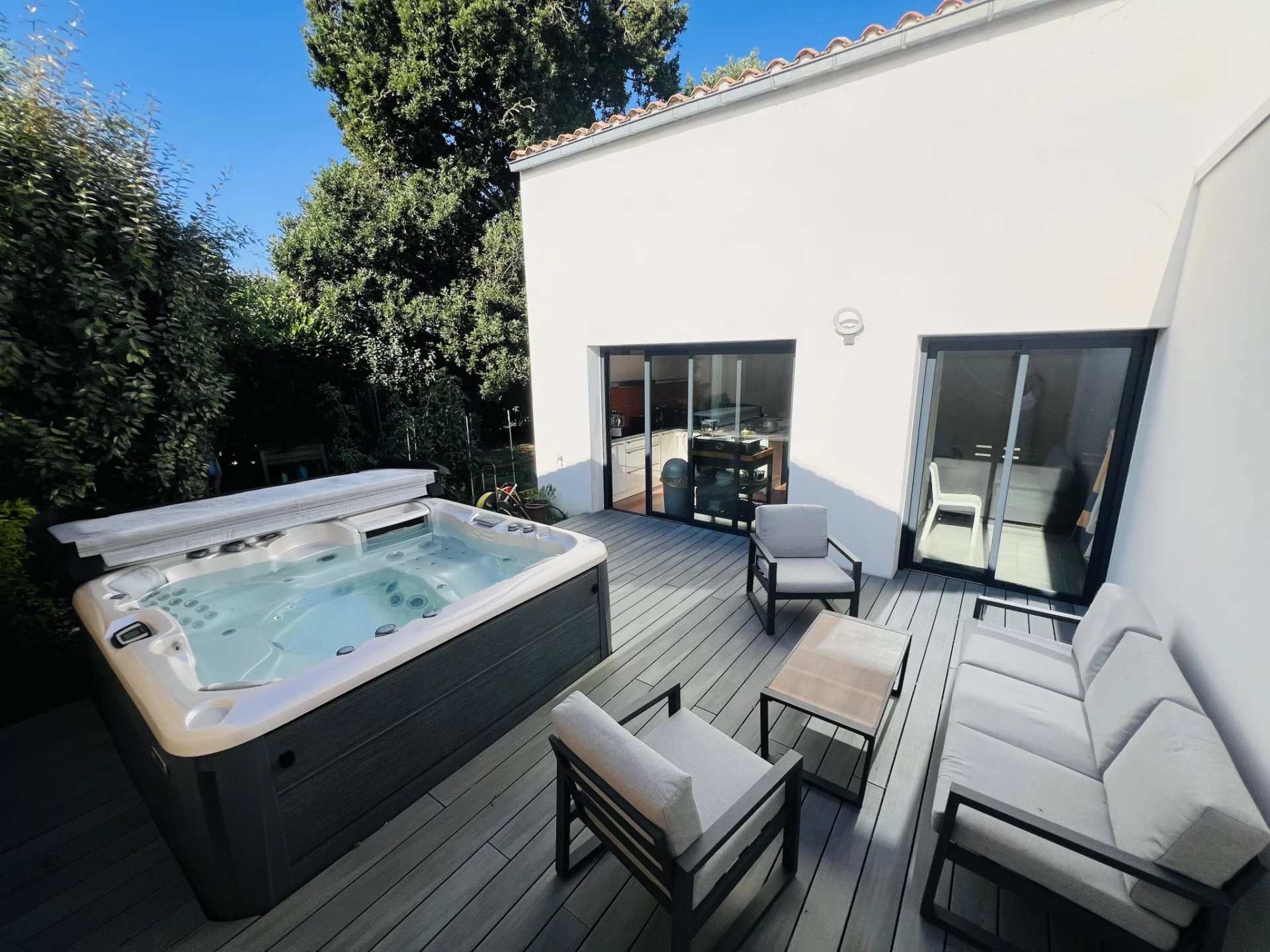 Maison d'architecte - 163m2 - 6 pièces - Quartier la Vanneri