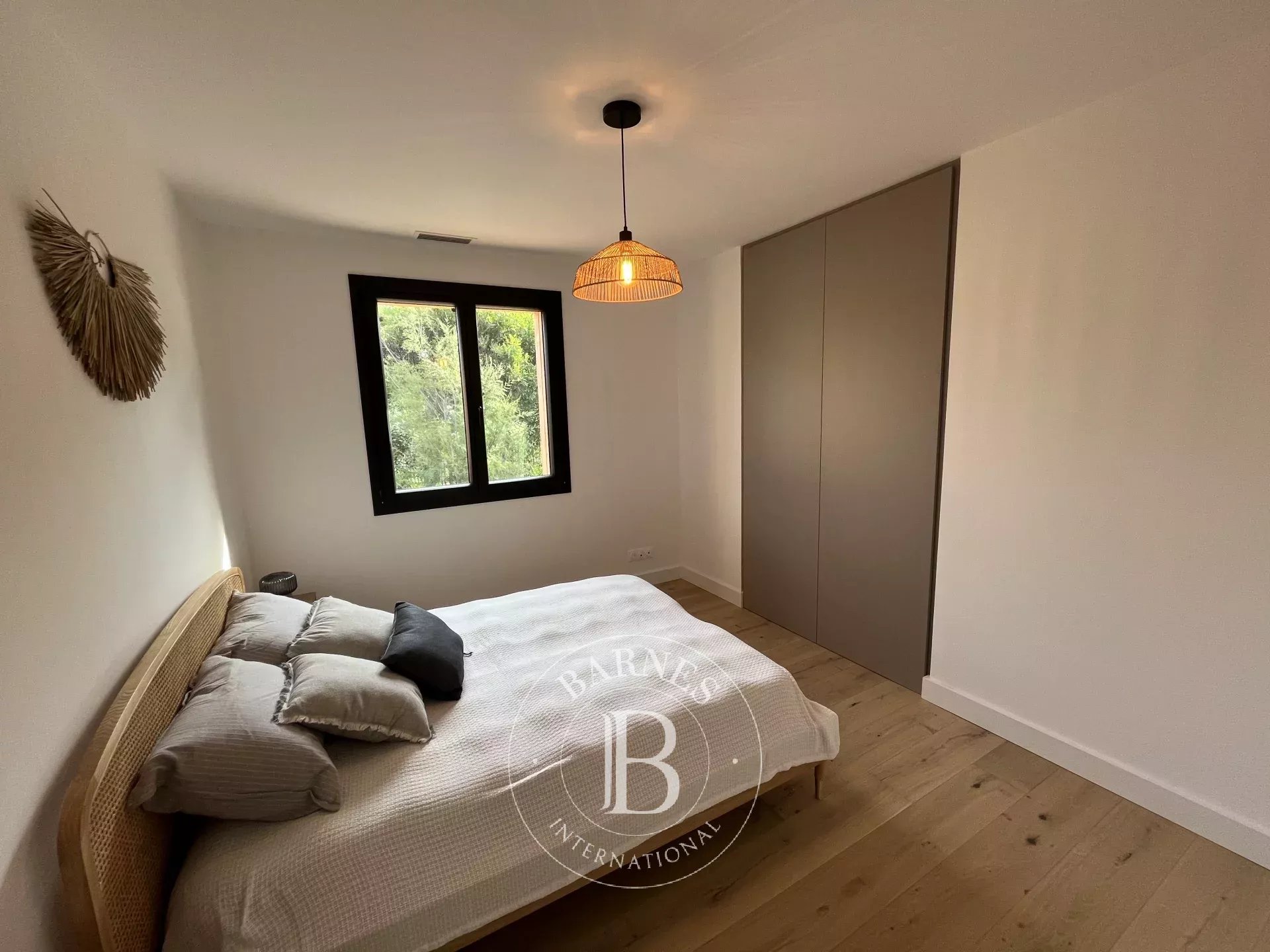 Ev Cap-Ferret - picture 8