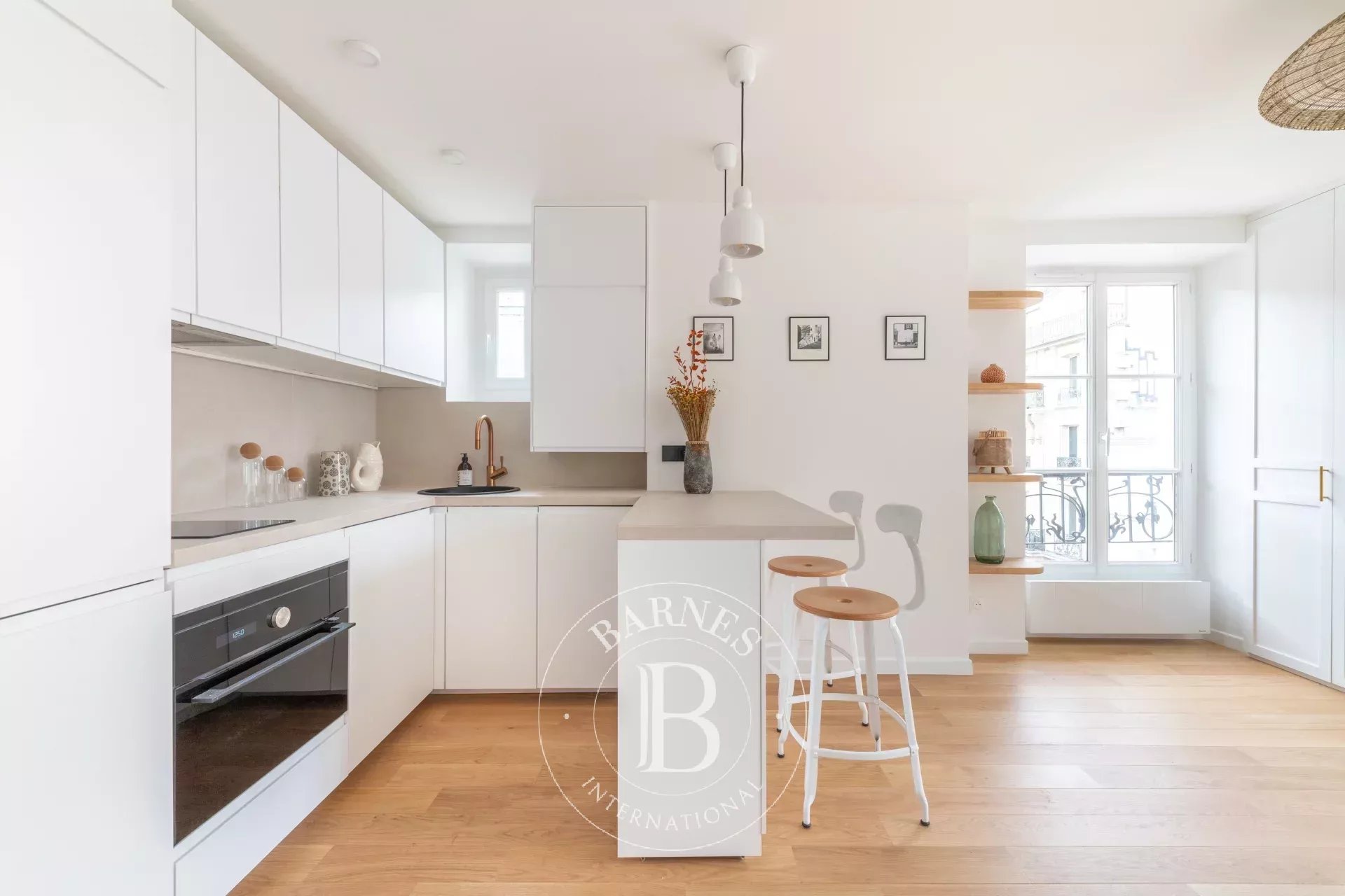 Daire Paris 3ème - picture 6