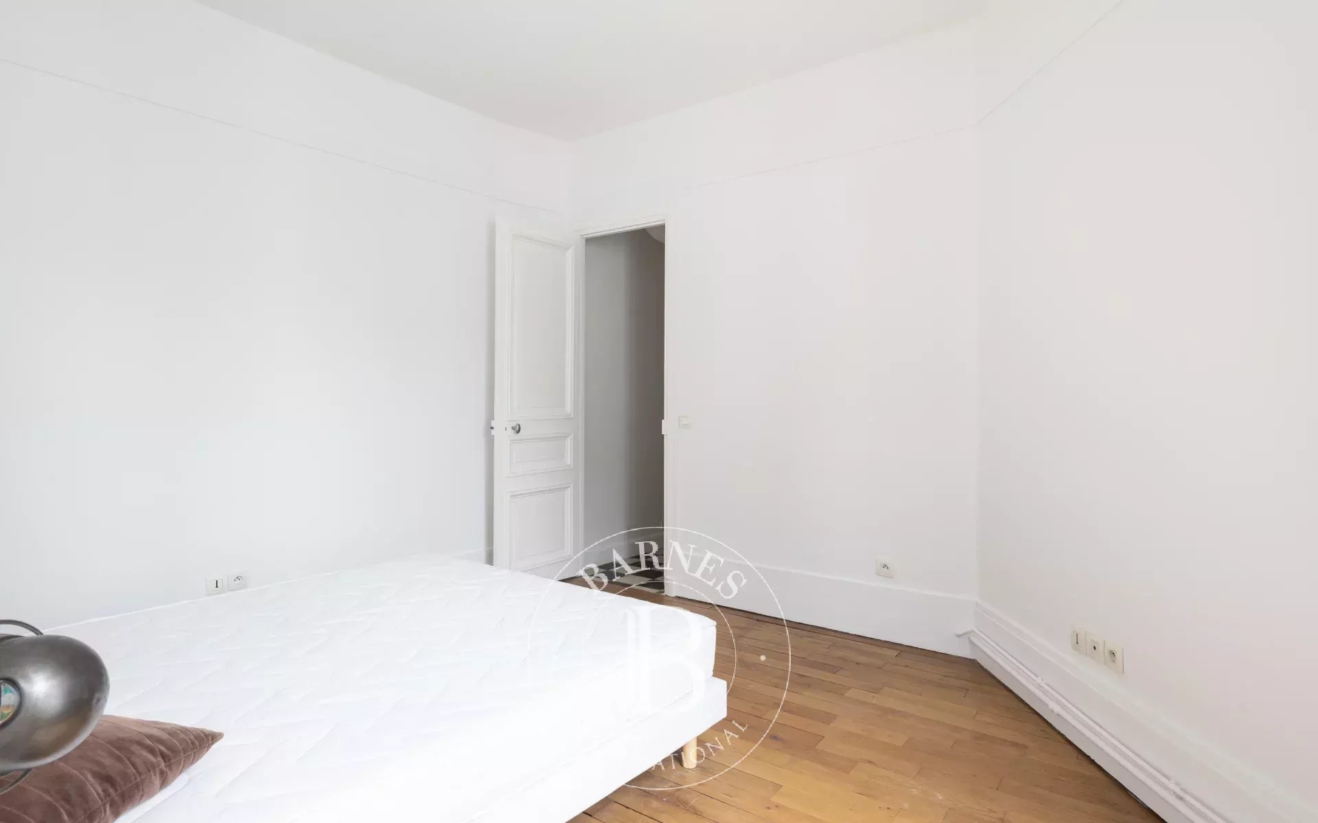 Daire Paris 9ème - picture 14