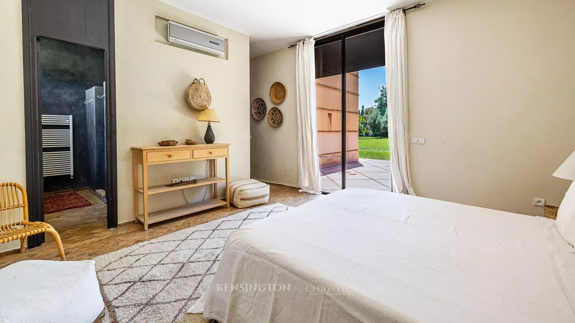 6 Bedroom Villa/Townhouse's Image 19