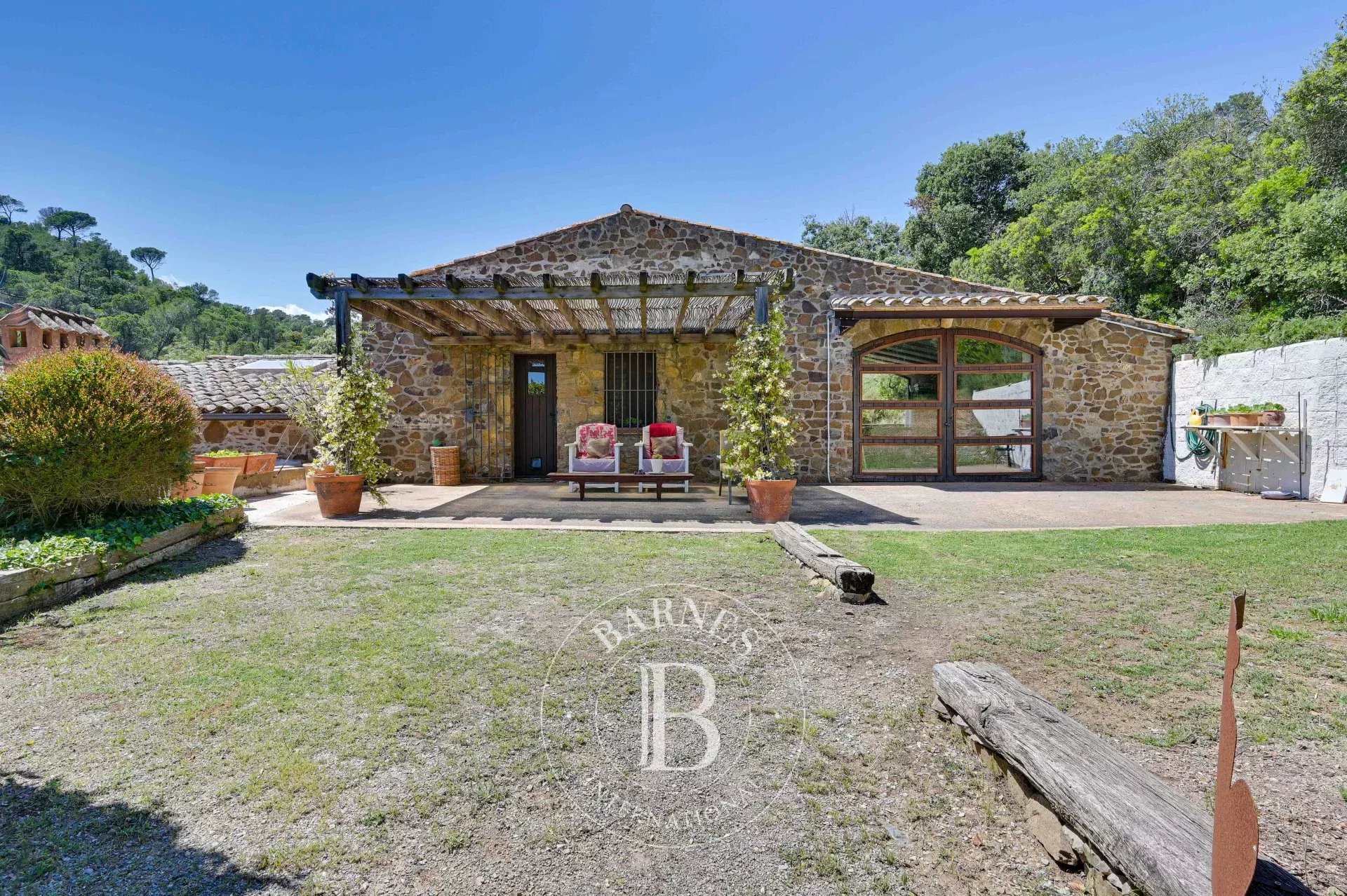 Çiftlik Mont-Ras - picture 34