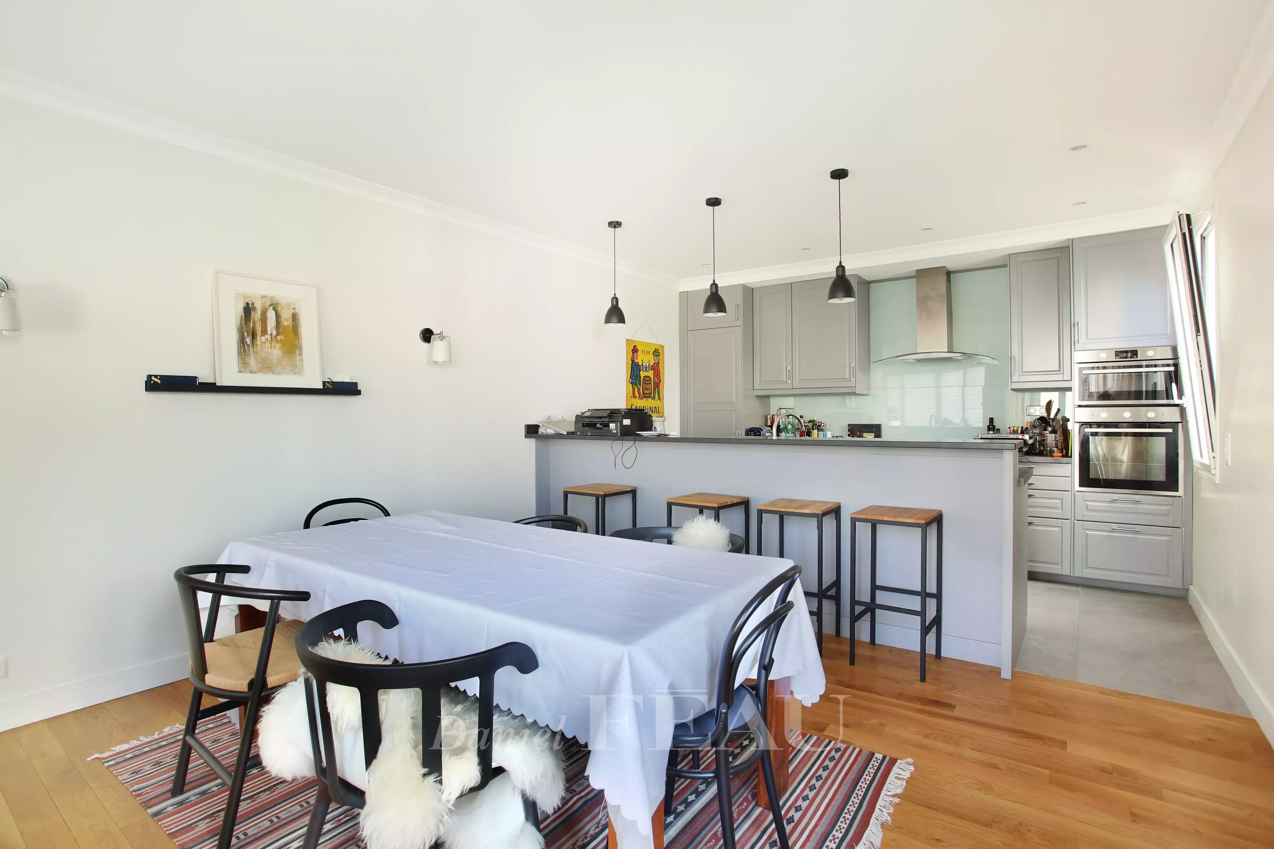 Location Appartement Paris 17ème