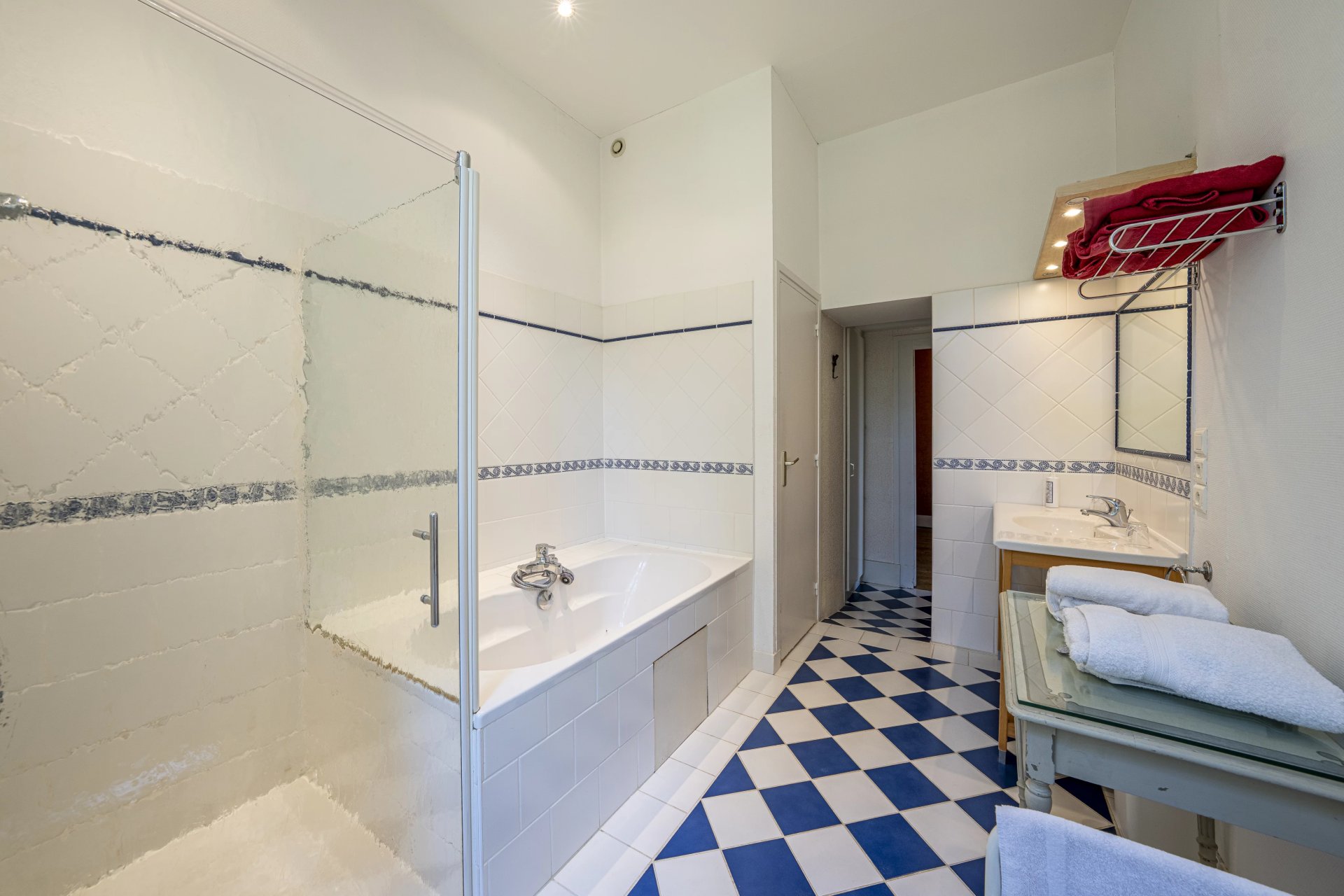 20 Bedroom Villa/Townhouse's Image 15