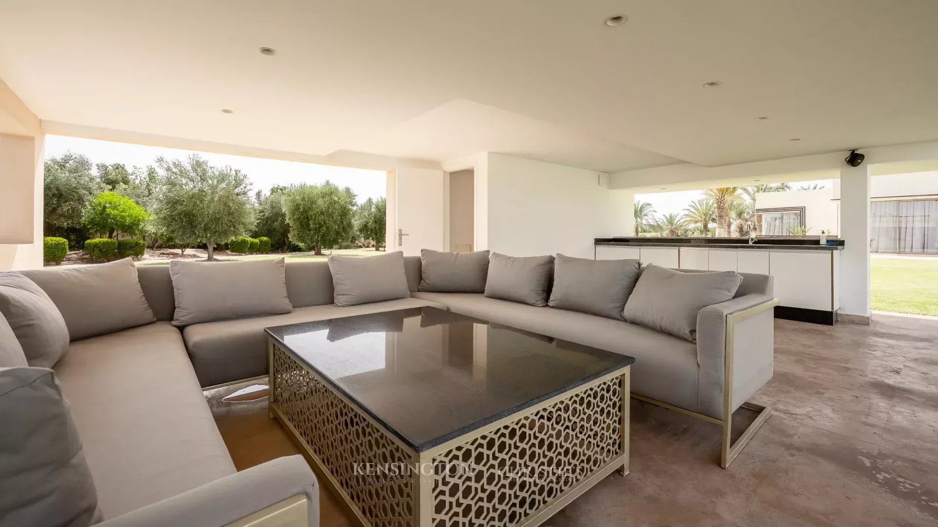 5 Bedroom Villa/Townhouse's Image 50
