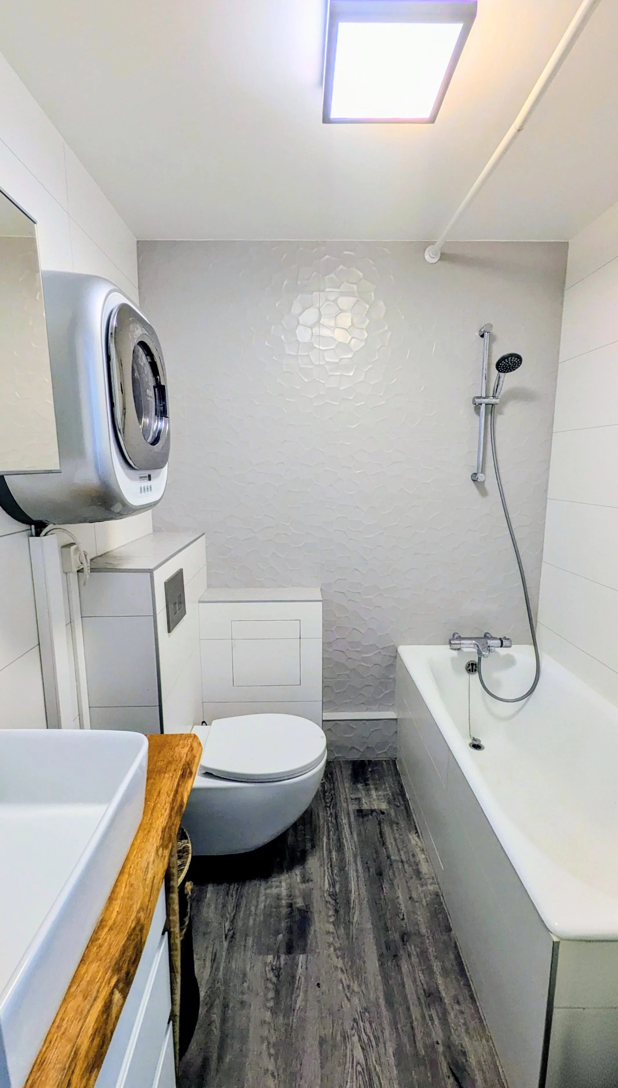 EXCLUSIVITÉ - CHARMANT T2 RÉNOVÉ ET MEUBLÉ — photo 7