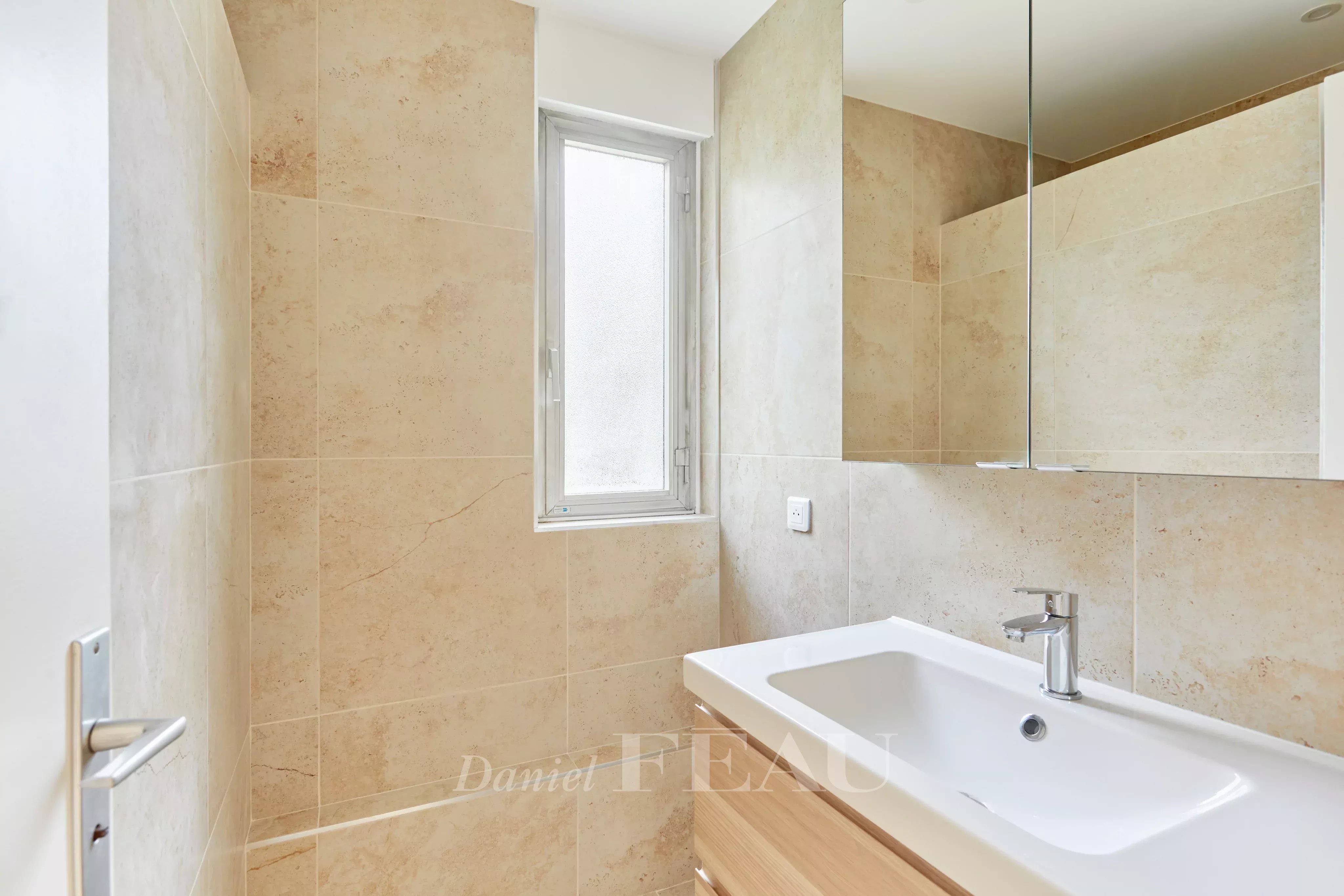 Location Appartement Paris 14ème