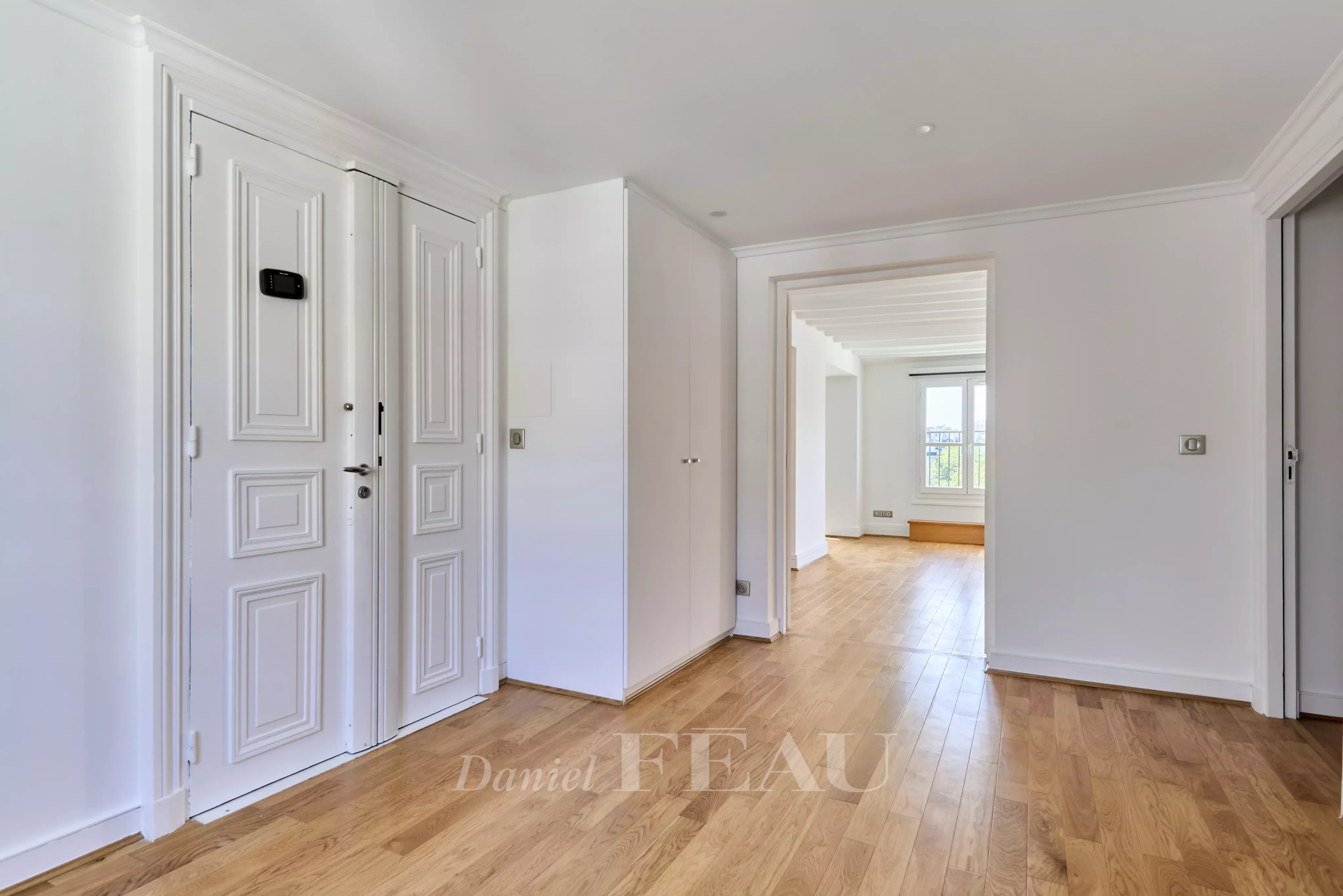 Location Appartement Paris 8ème