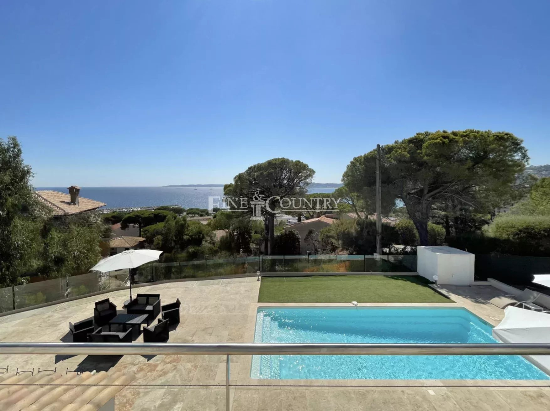 A vendre, villa vue mer panoramique aux Issambres à Roquebrune sur Argens