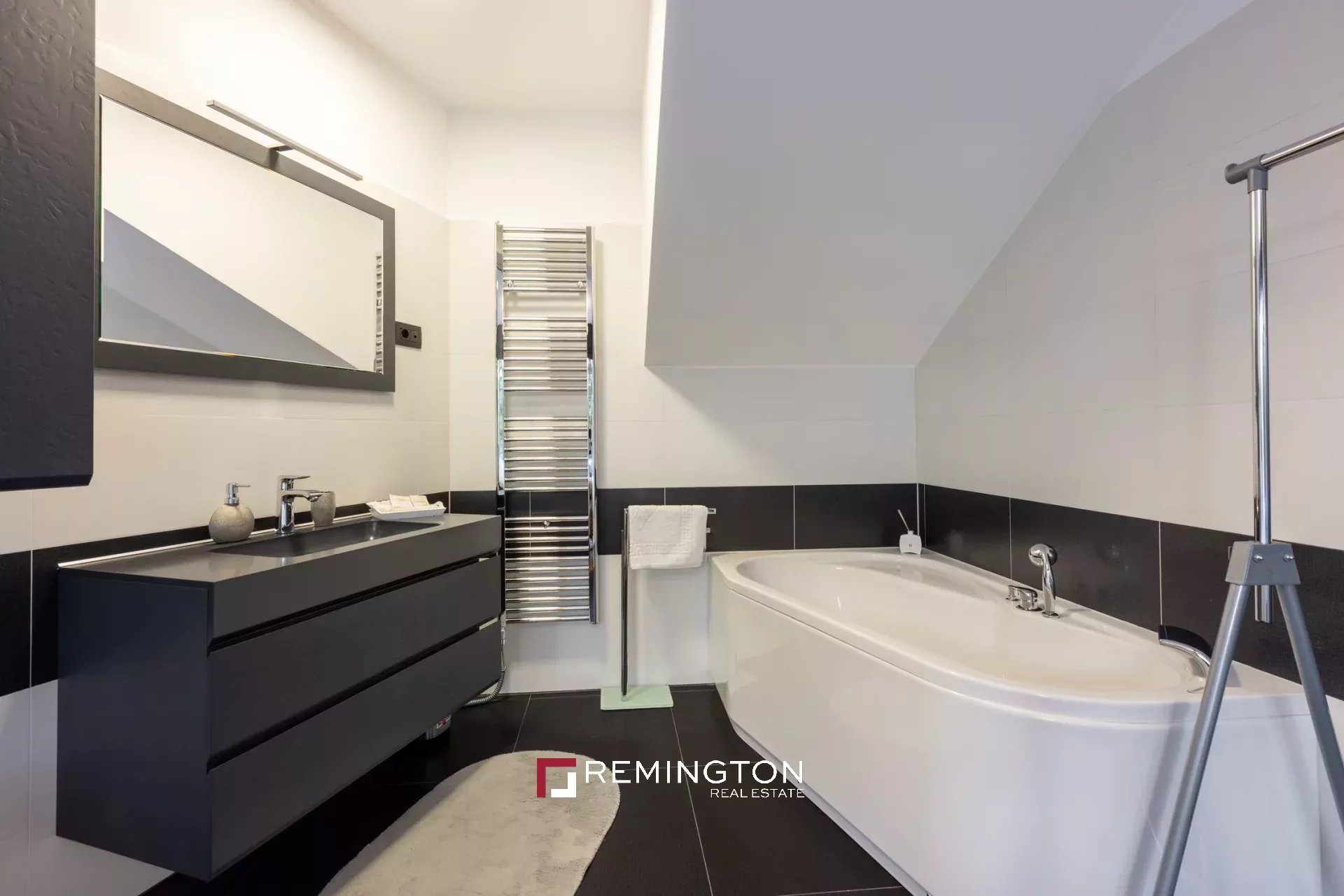 Villa/Townhouse's Image 13
