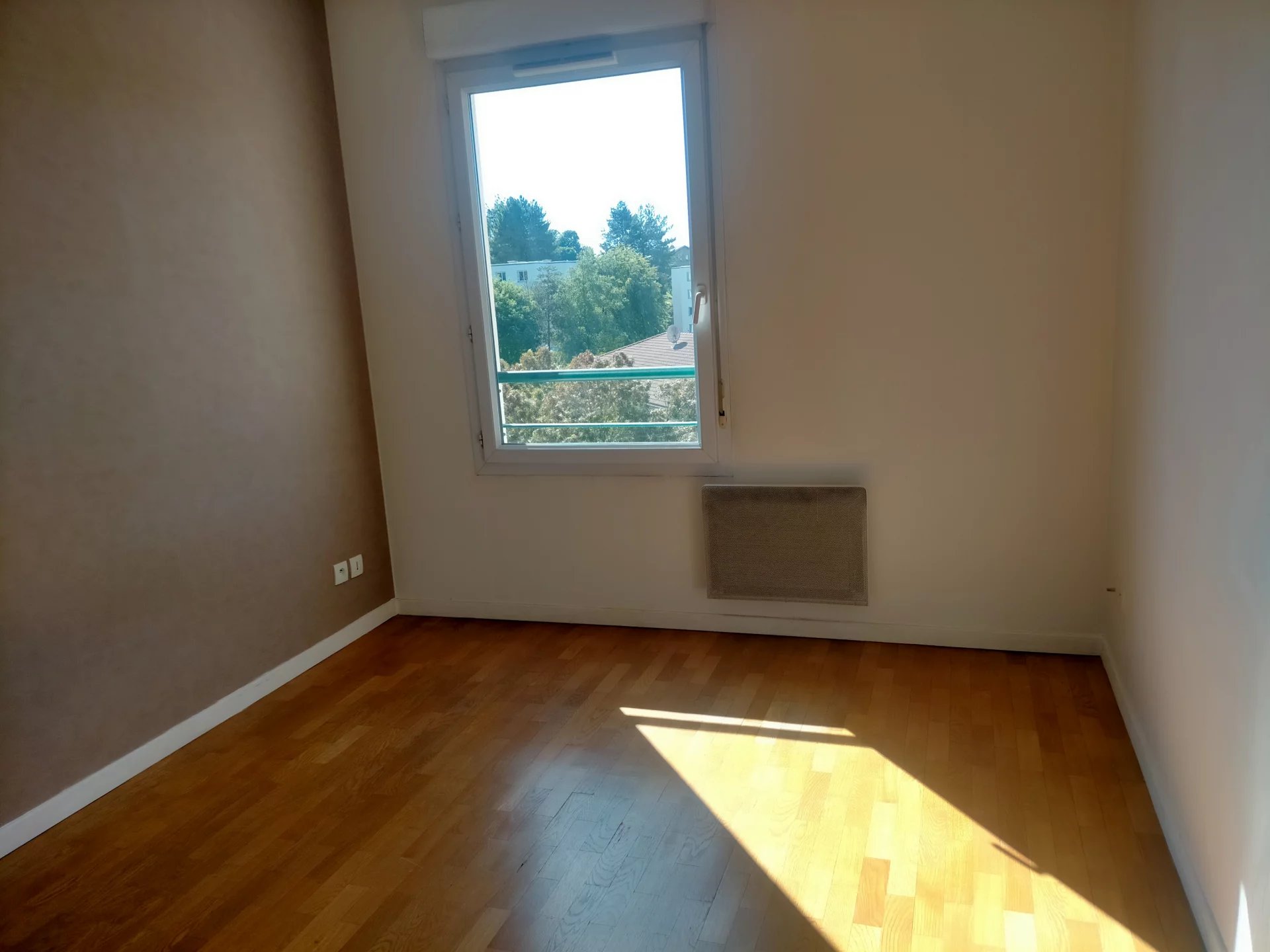 480965 Location Sainte-Foy-lès-Lyon