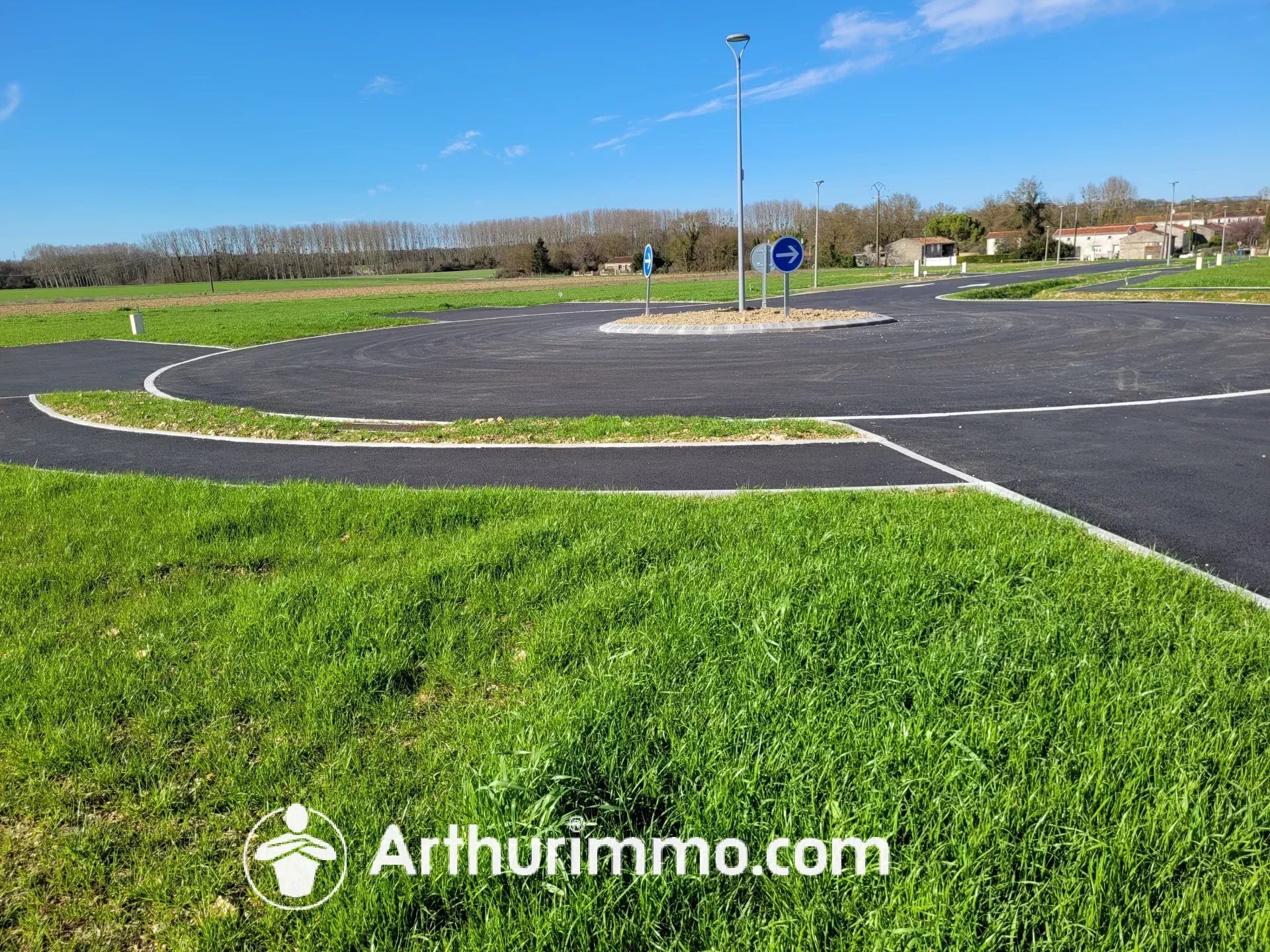 Agence immobilière de EURL MATHA-IMMO