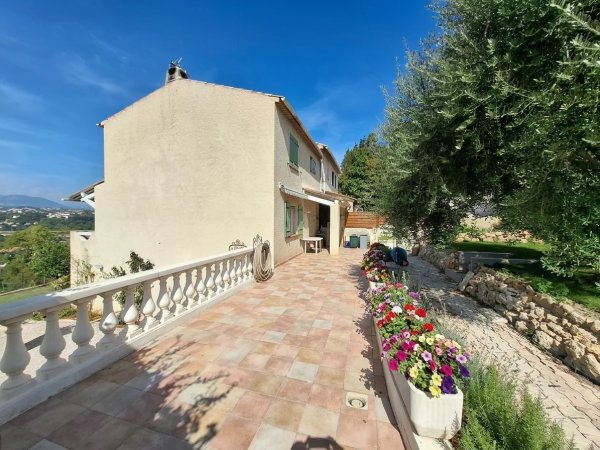 Charming 3-Bedroom Family Villa in Villeneuve-Loubet | French Riviera — photo 5