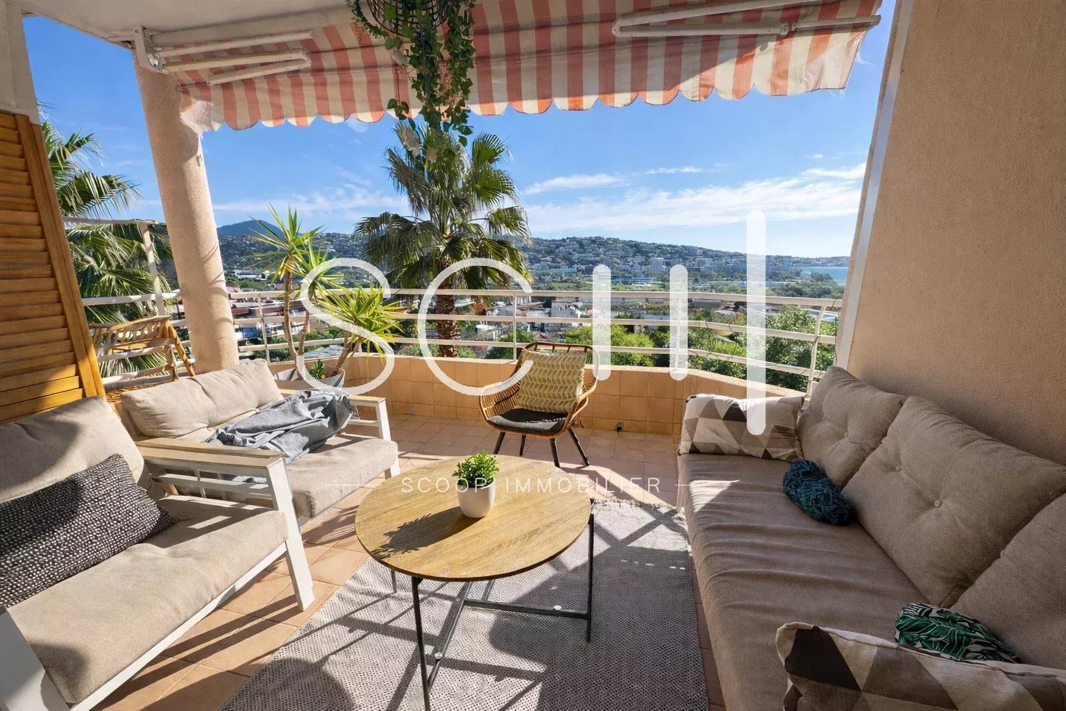 Agence immobilière de 