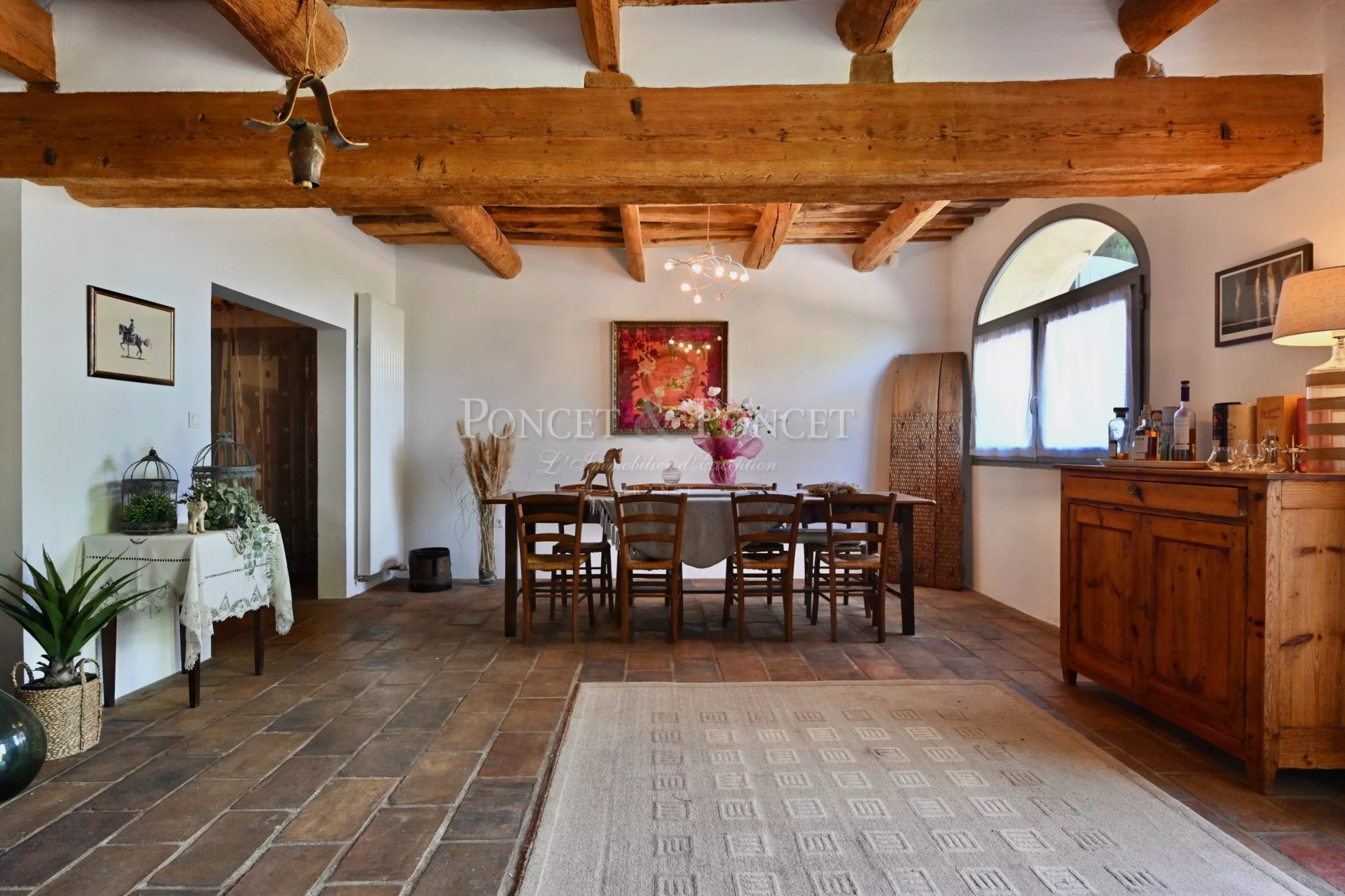 12 Bedroom Villa/Townhouse's Image 18