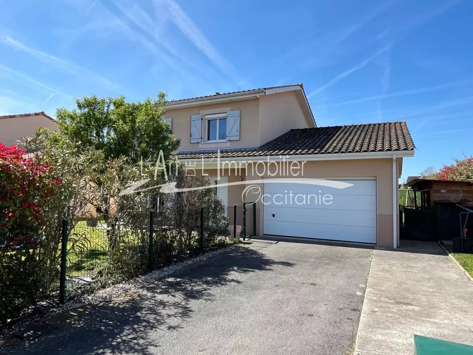 Agence immobilière de 
