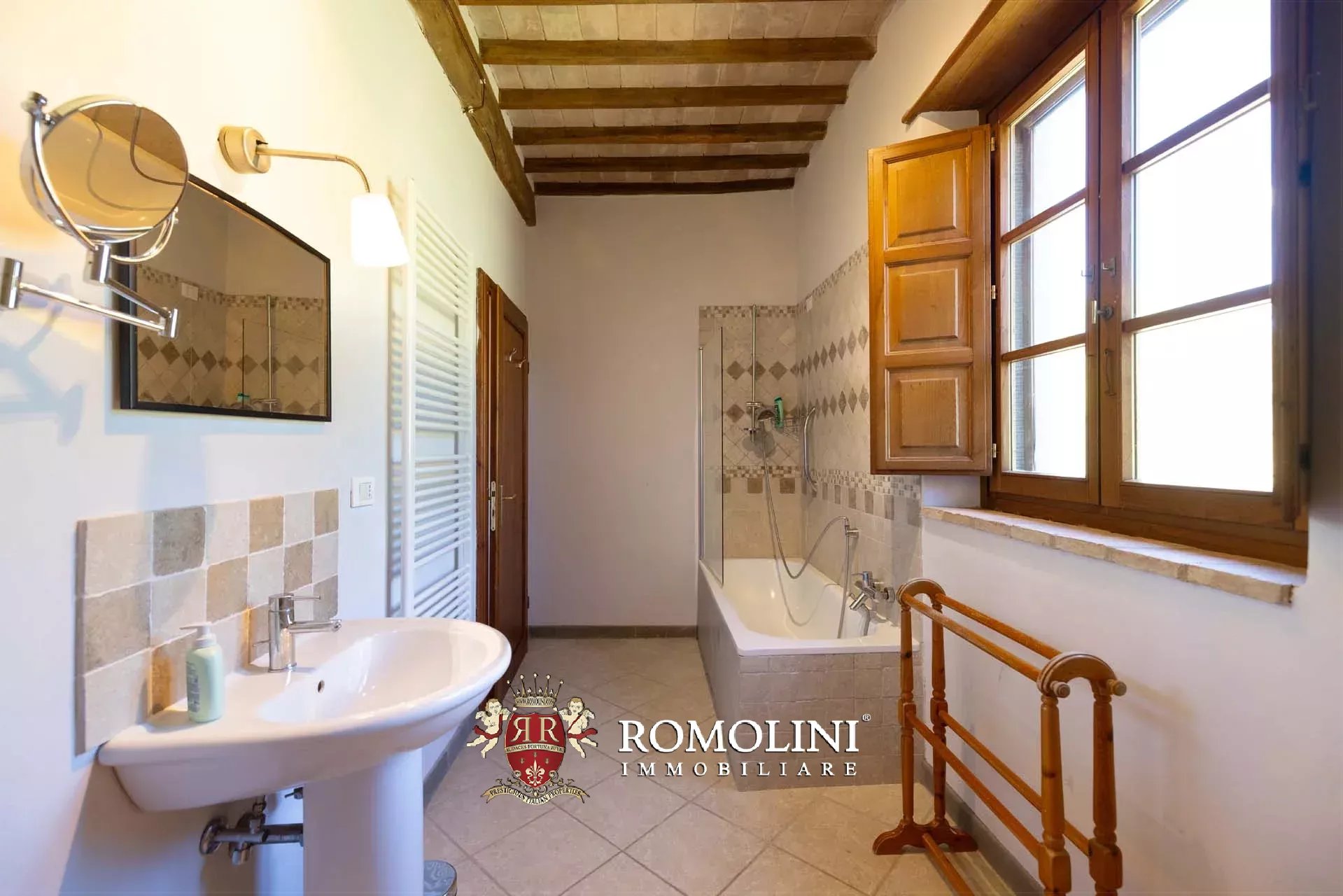 9 Bedroom Villa/Townhouse's Image 70