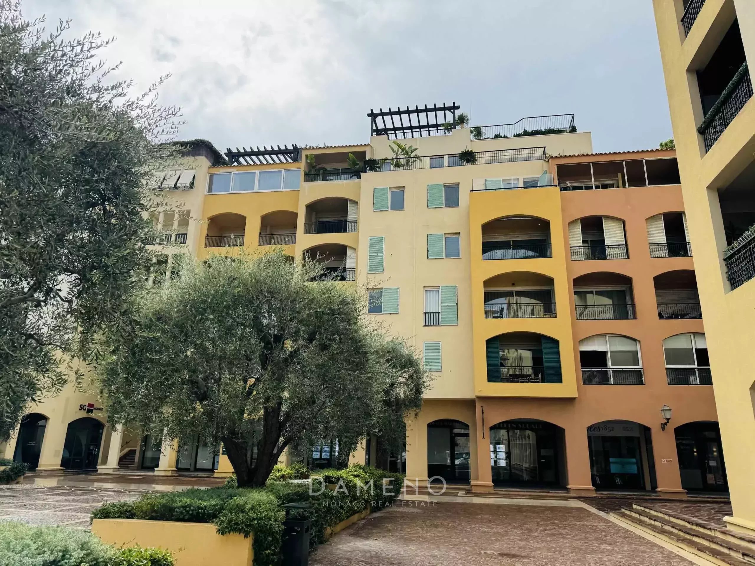 Locale Commerciale / Ufficio Amministrativo - Fontvieille