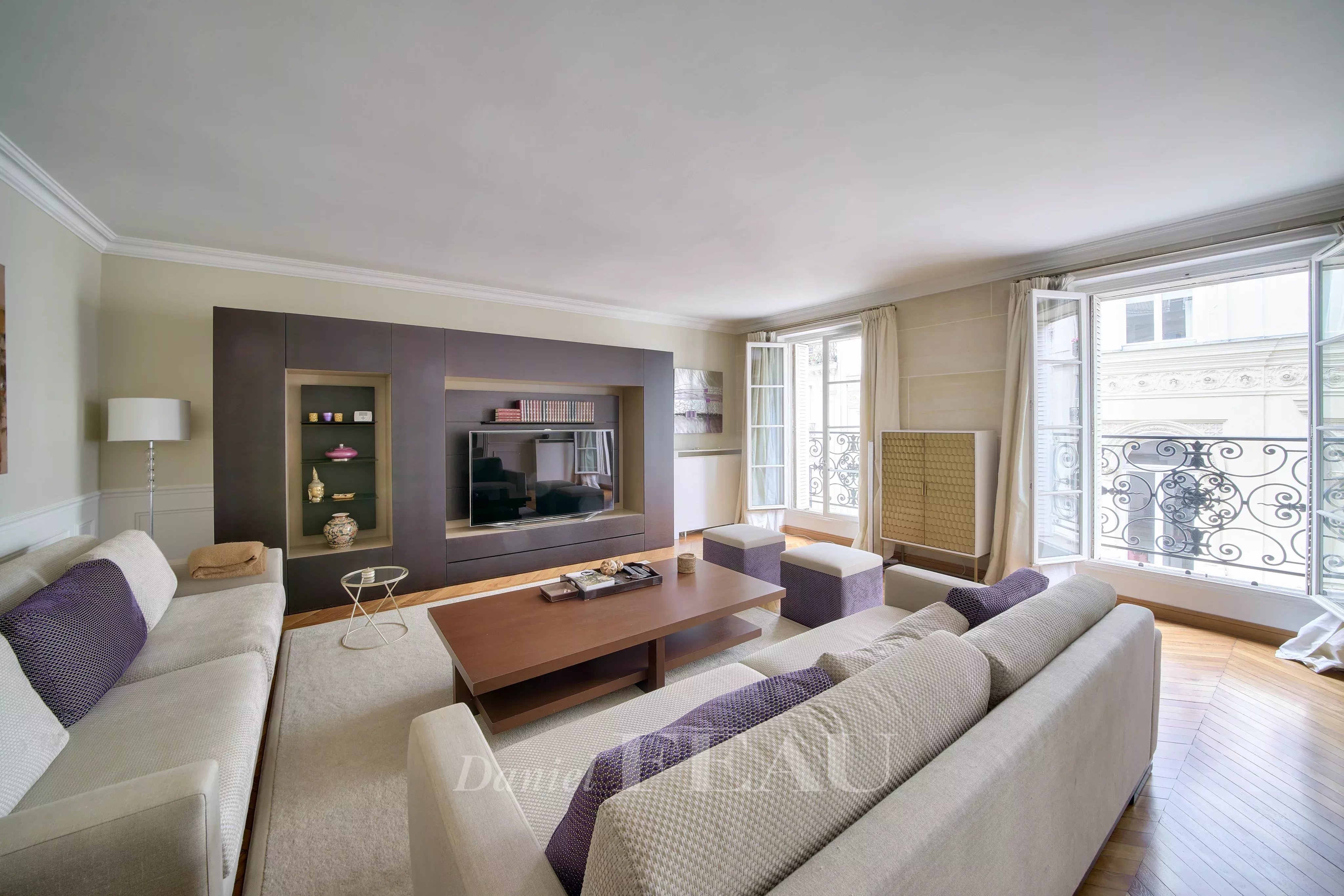 Rental Apartment Paris 8th