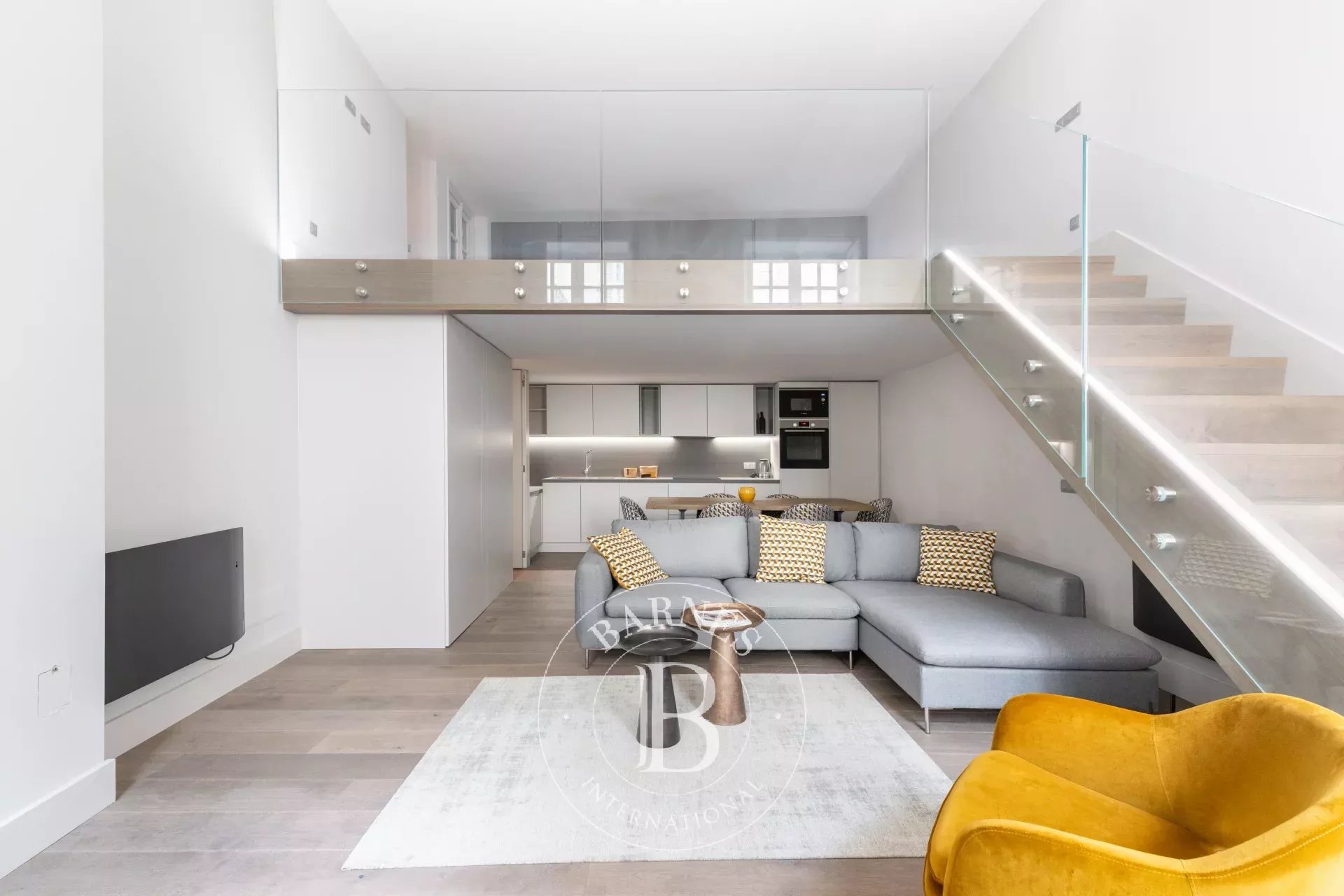 Daire Paris 3ème - picture 6