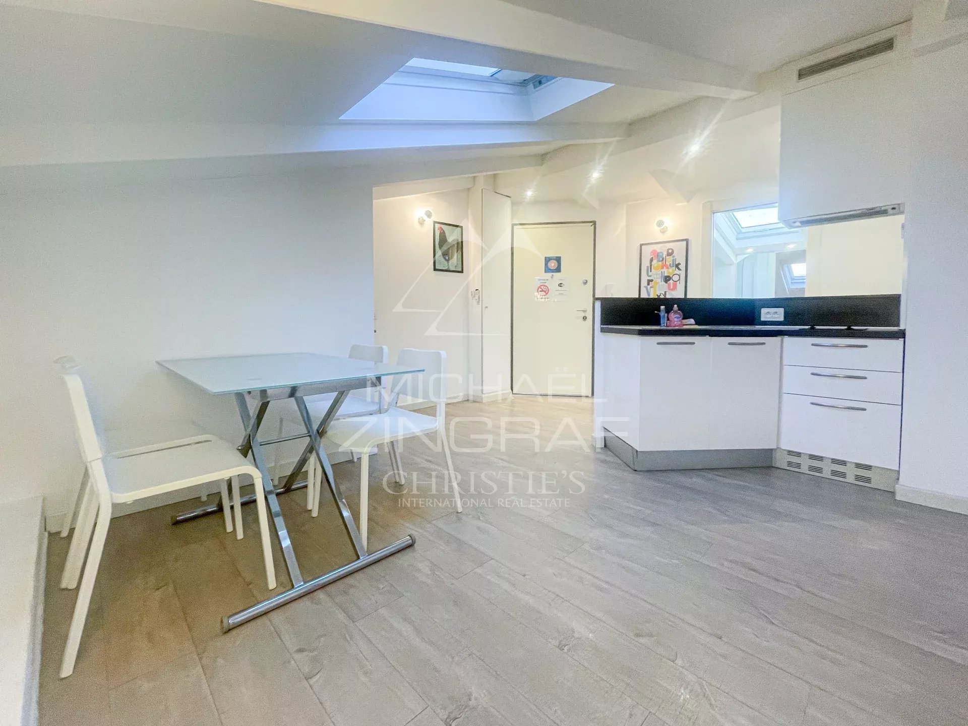 1 Bedroom Apartment/Flat's Image 10