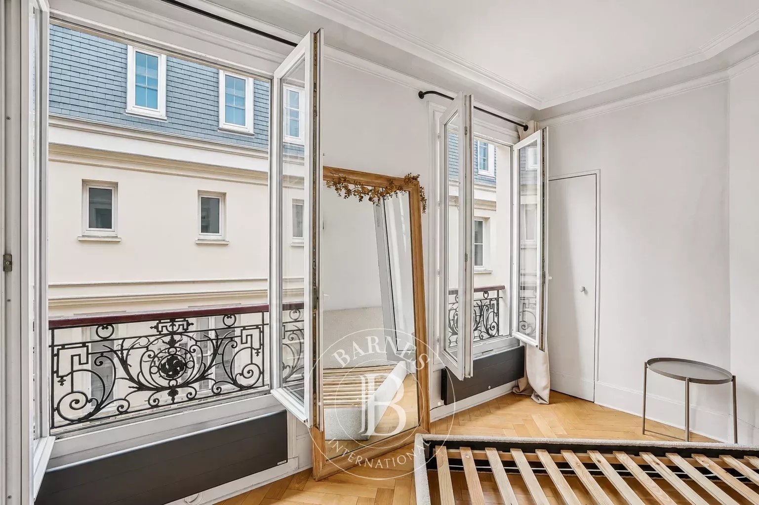 Paris  - Apartment 1 Bedroom - picture 6