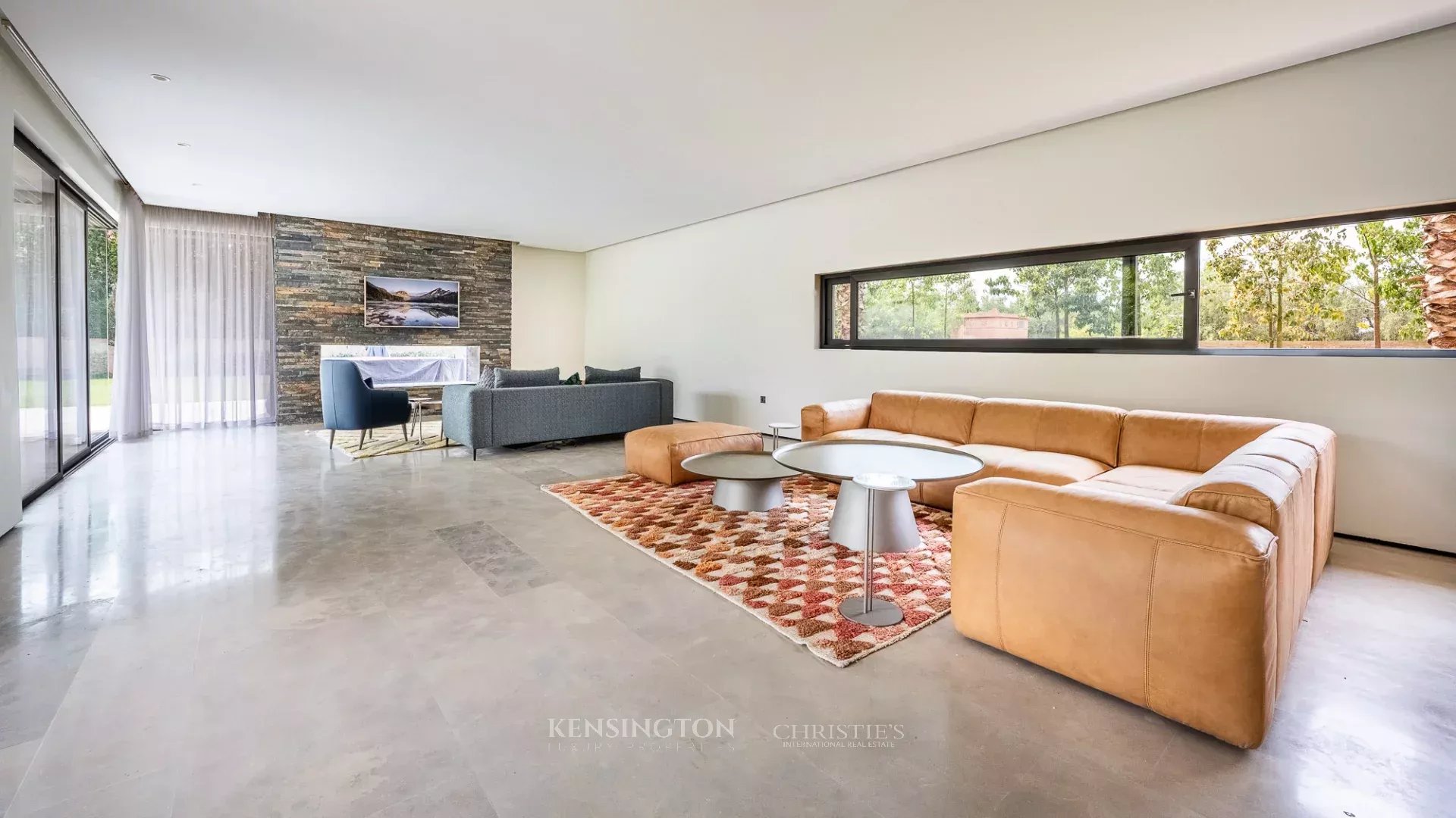 5 Bedroom Villa/Townhouse's Image 5