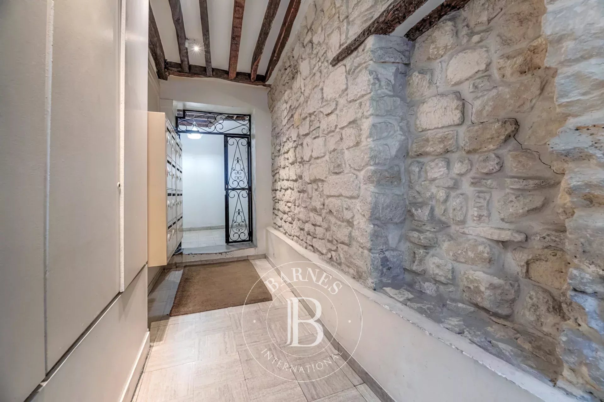 Daire Paris 3ème - picture 24